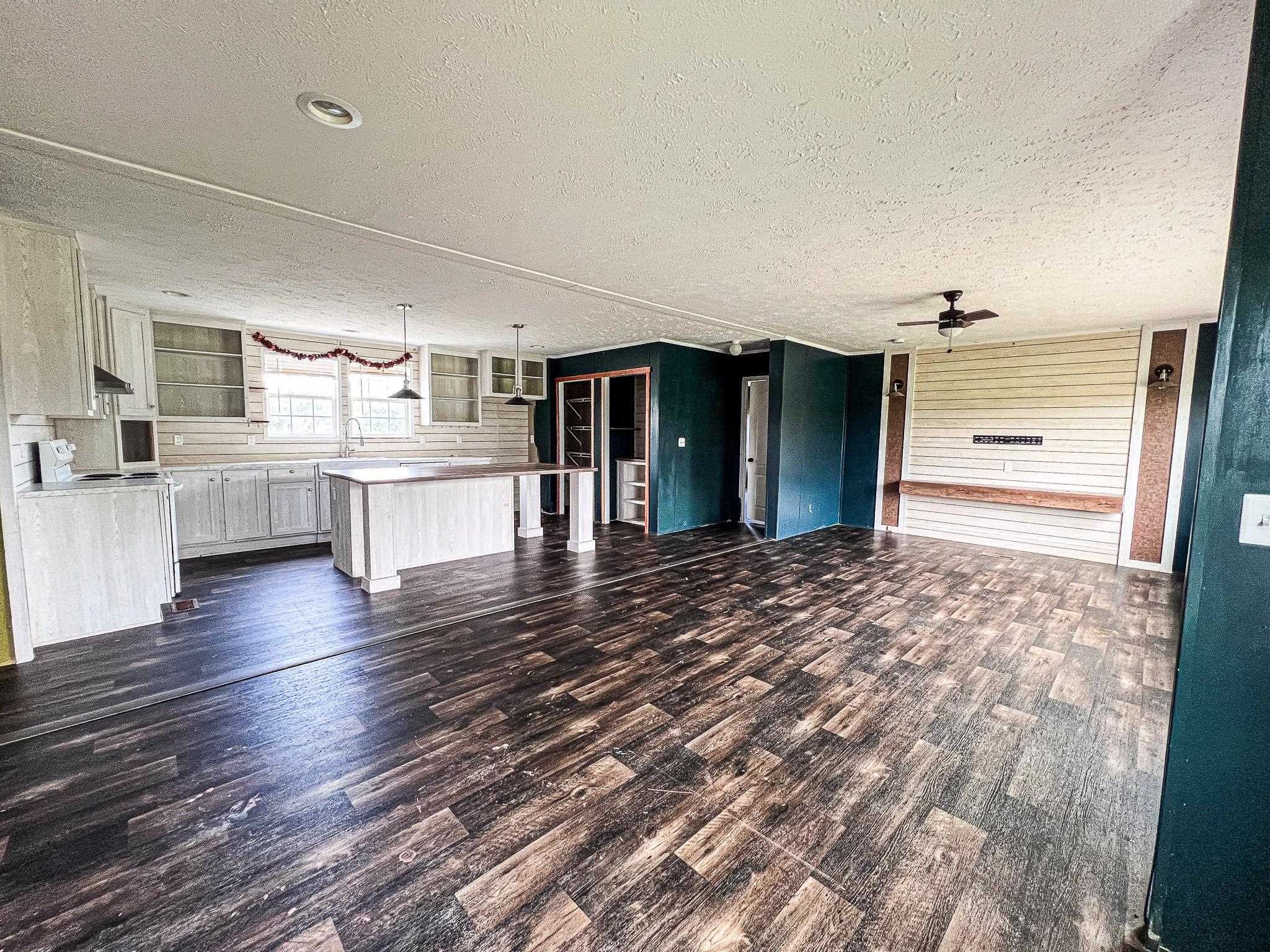 176 Old Flowers Rd. Property Photo 5