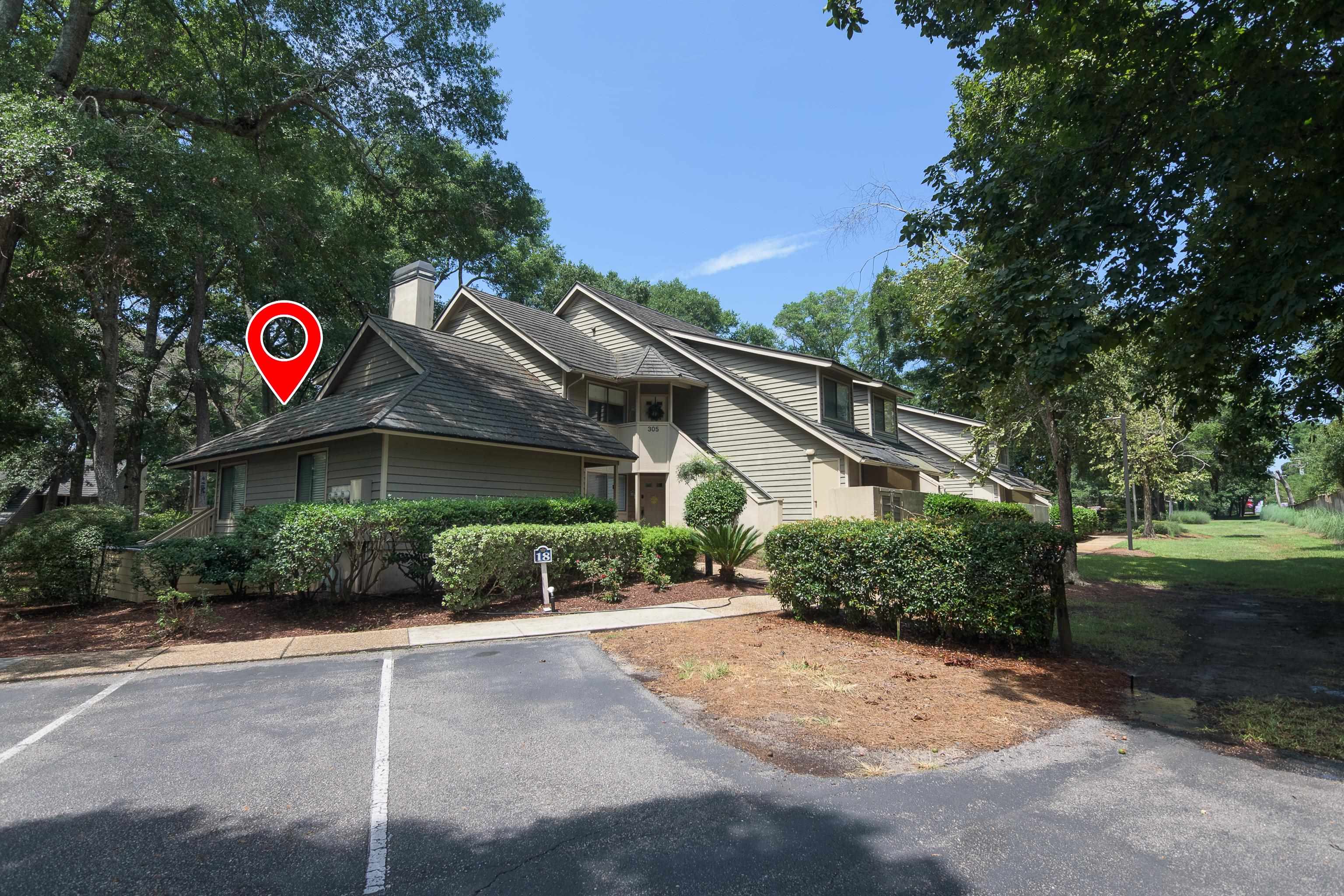 305 Myrtlewood Ct. Property Photo 1