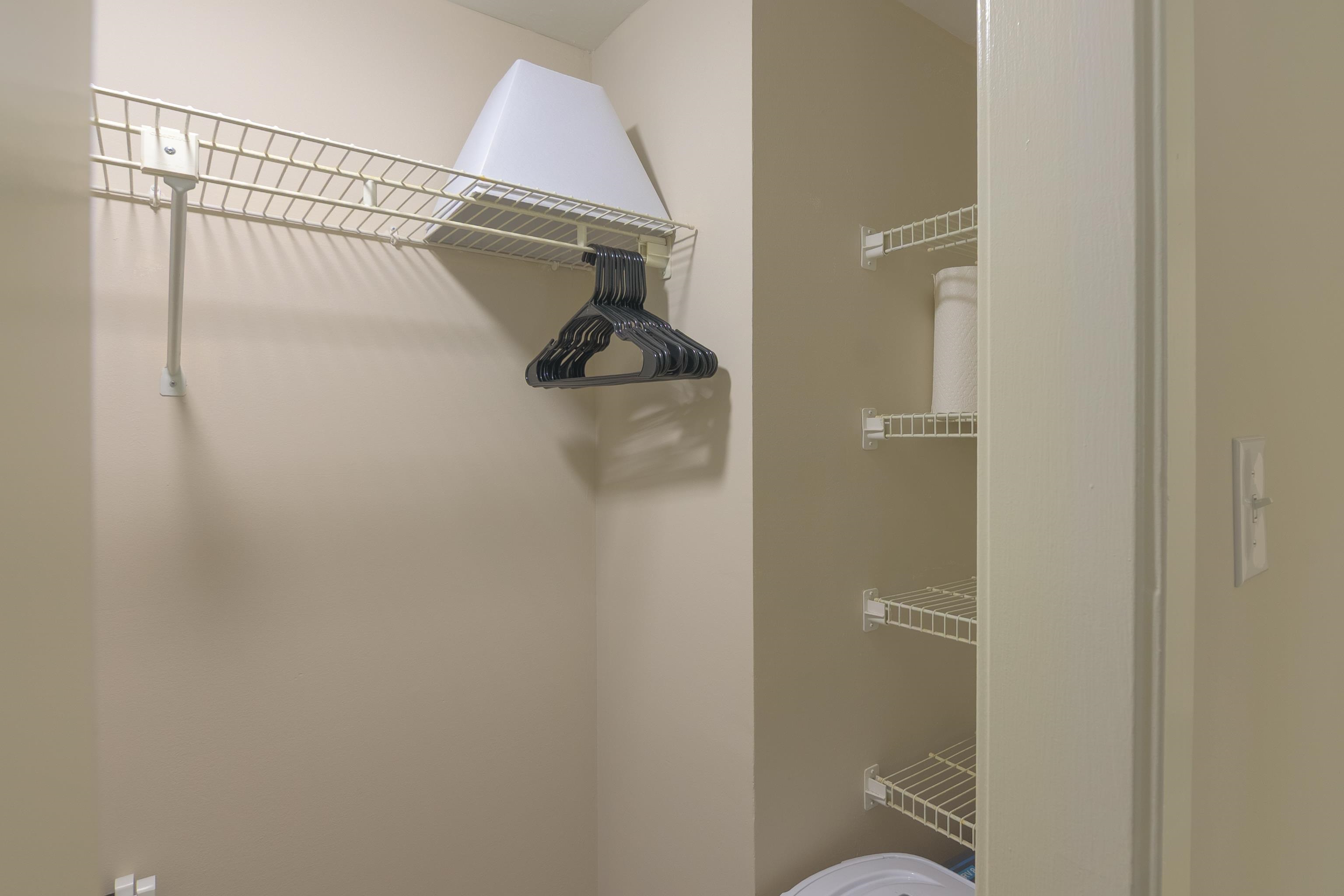 305 Myrtlewood Ct. Property Photo 38