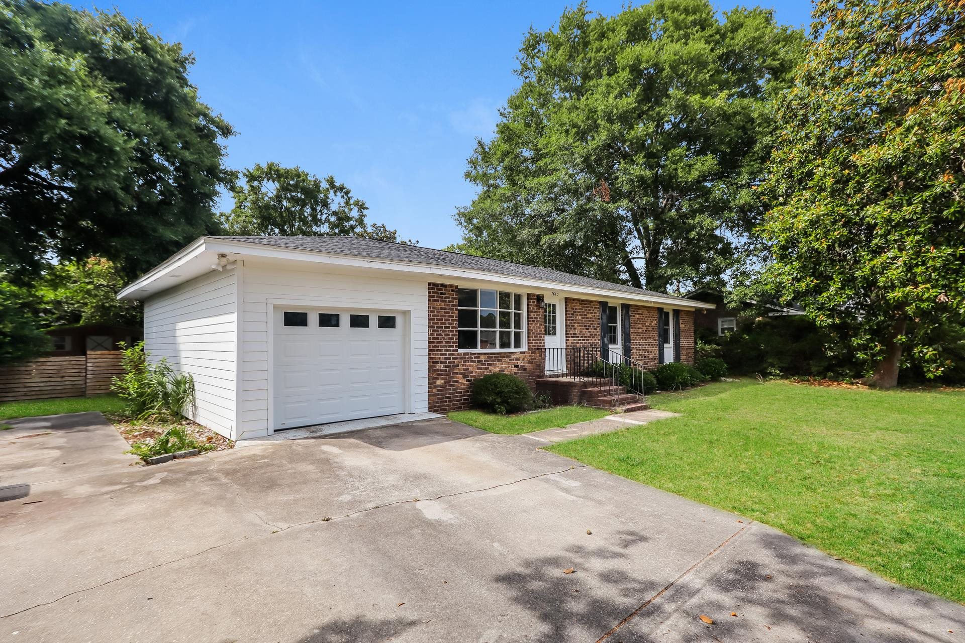 7613 Driftwood Dr. Property Photo 2