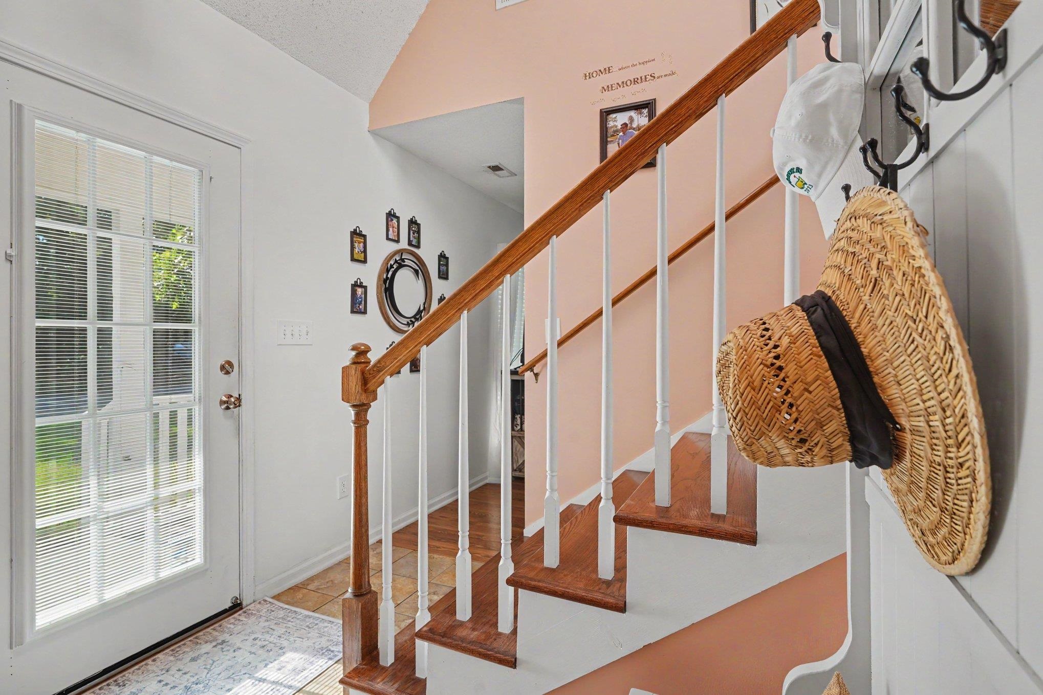 106 Sly Fox Trail Property Photo 10