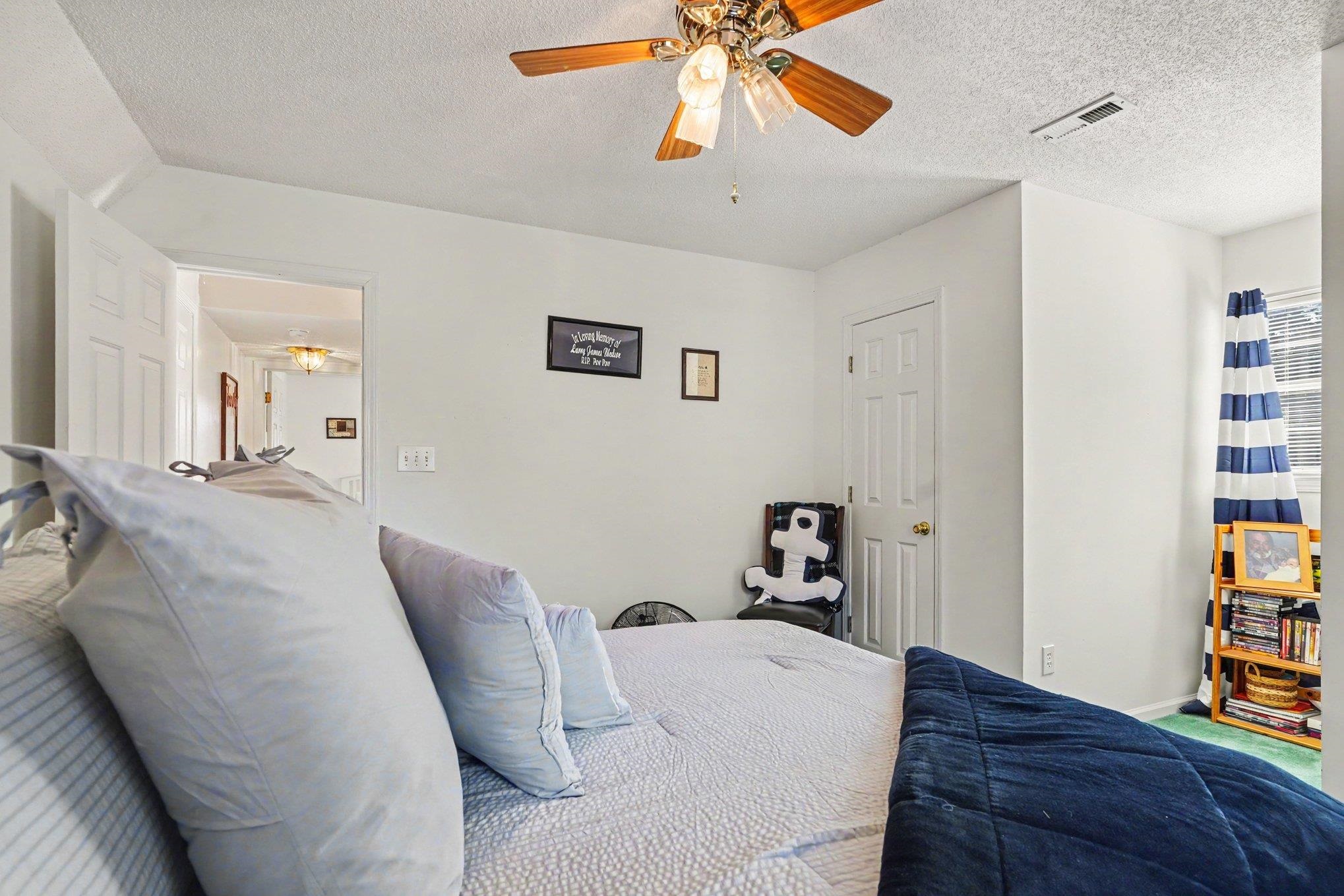106 Sly Fox Trail Property Photo 16