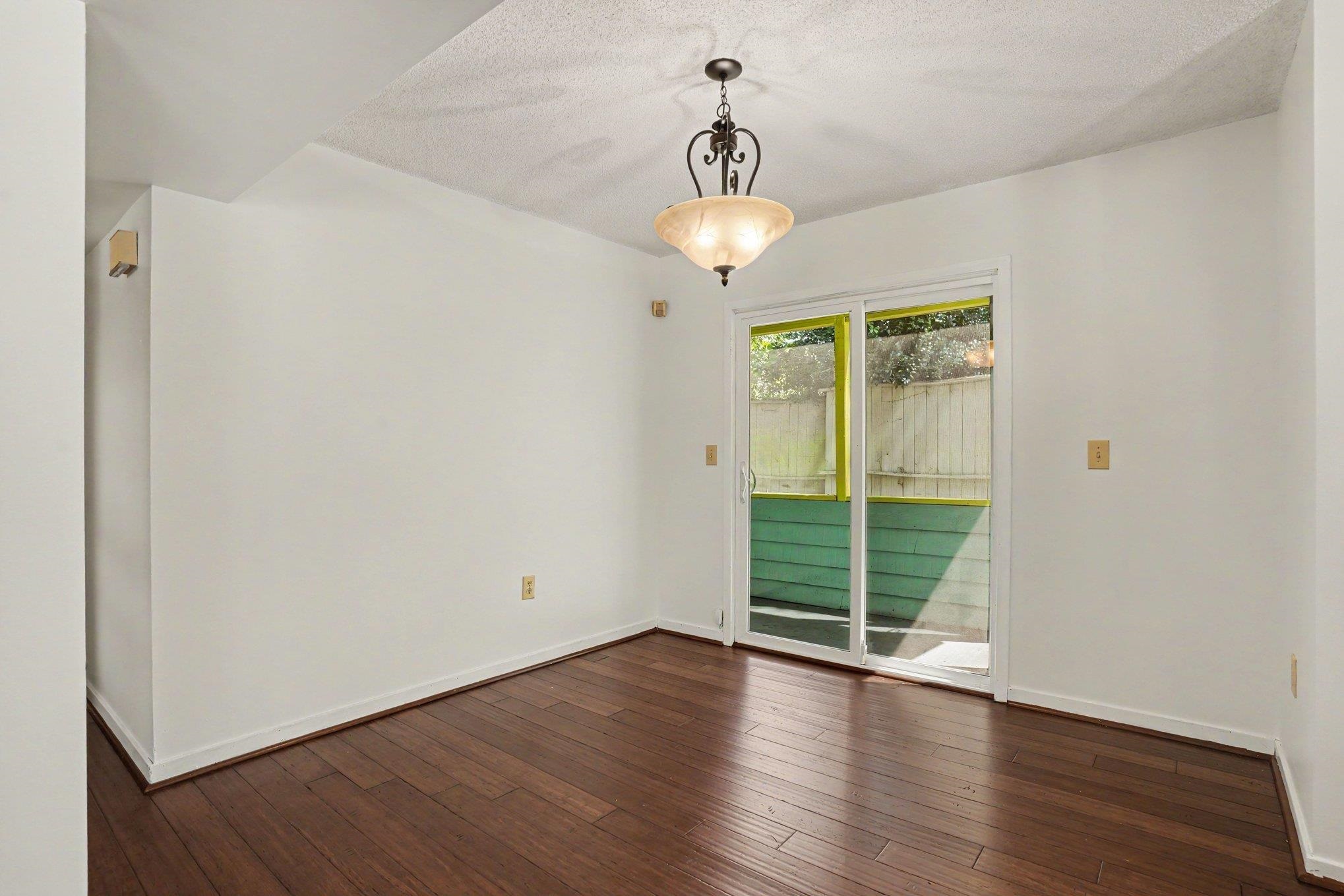 2270 Vereen Circle Property Photo 10