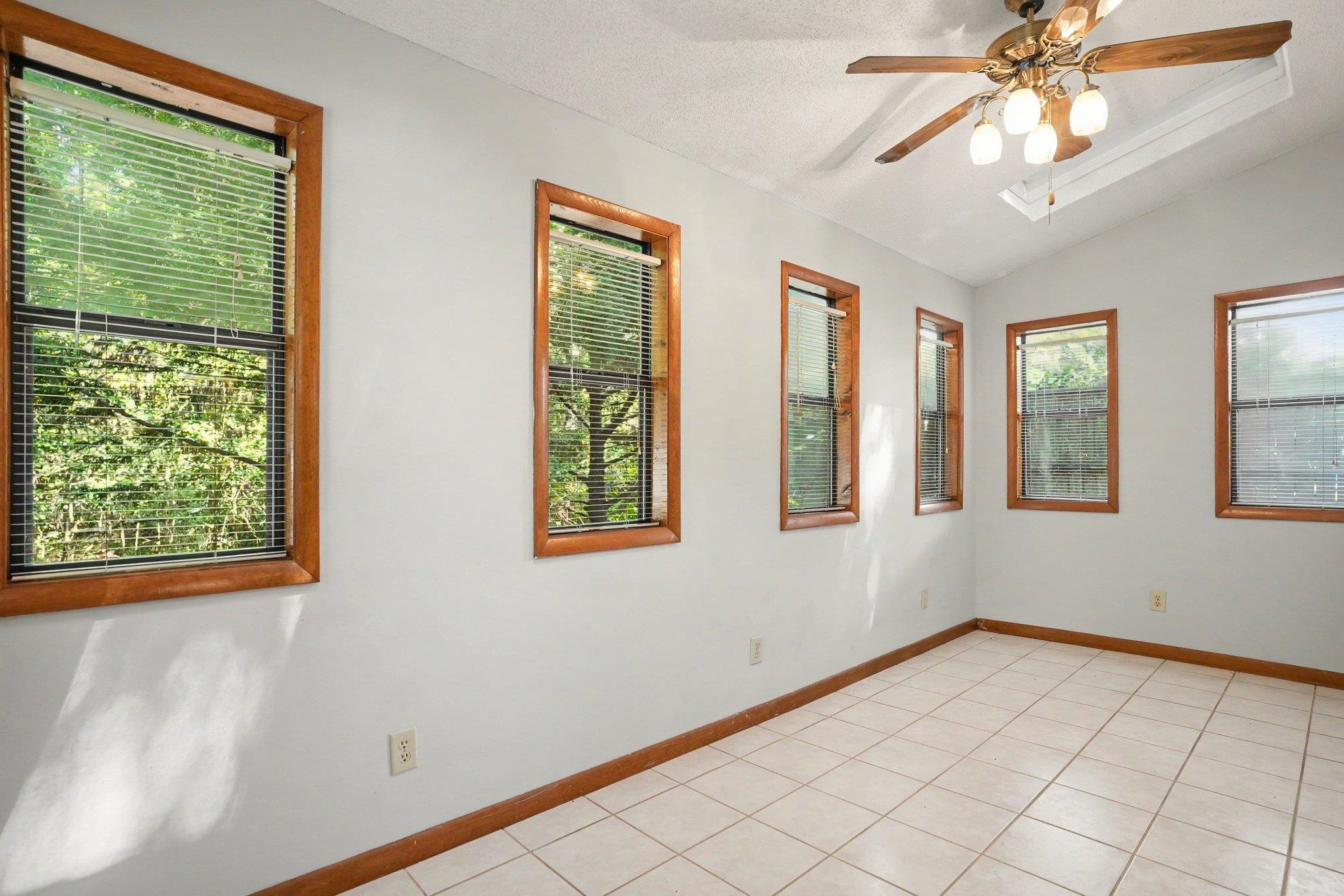 2270 Vereen Circle Property Photo 24