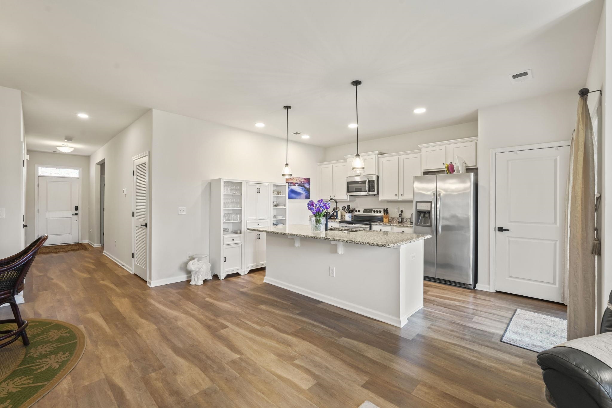 2910 Lunar Ct. Property Photo 10