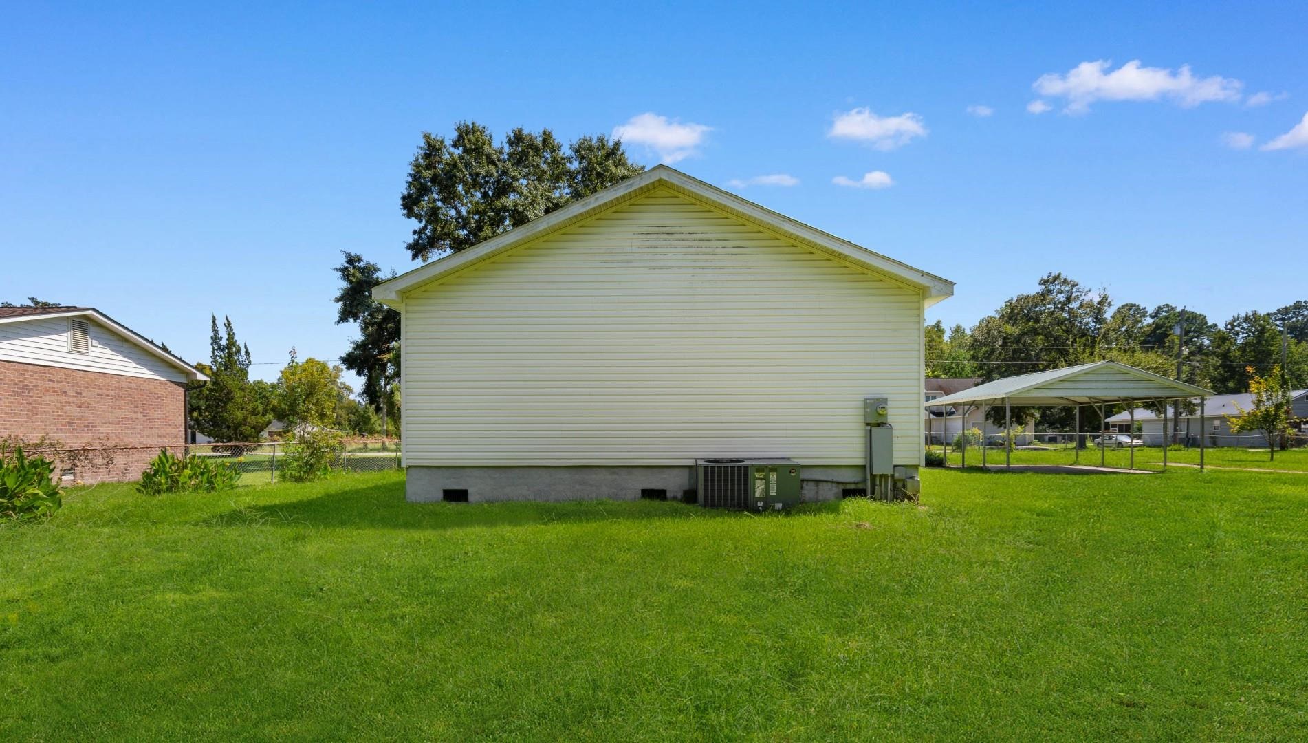1017 Holt Rd. Property Photo 30