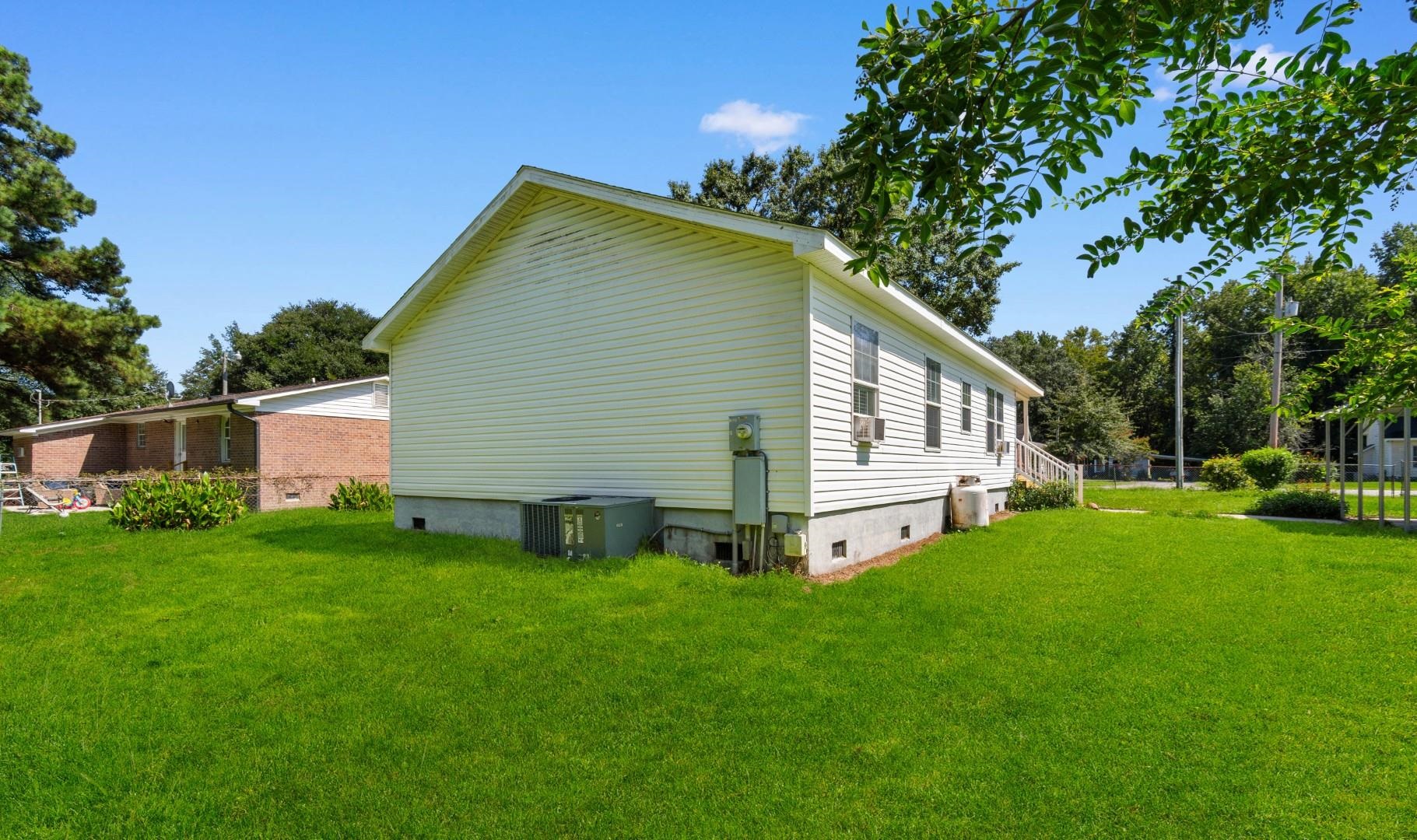 1017 Holt Rd. Property Photo 31