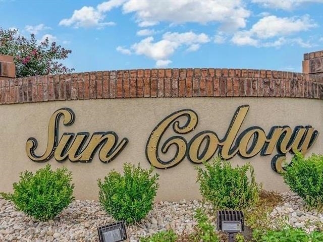 248 Sun Colony Blvd. Property Photo 11