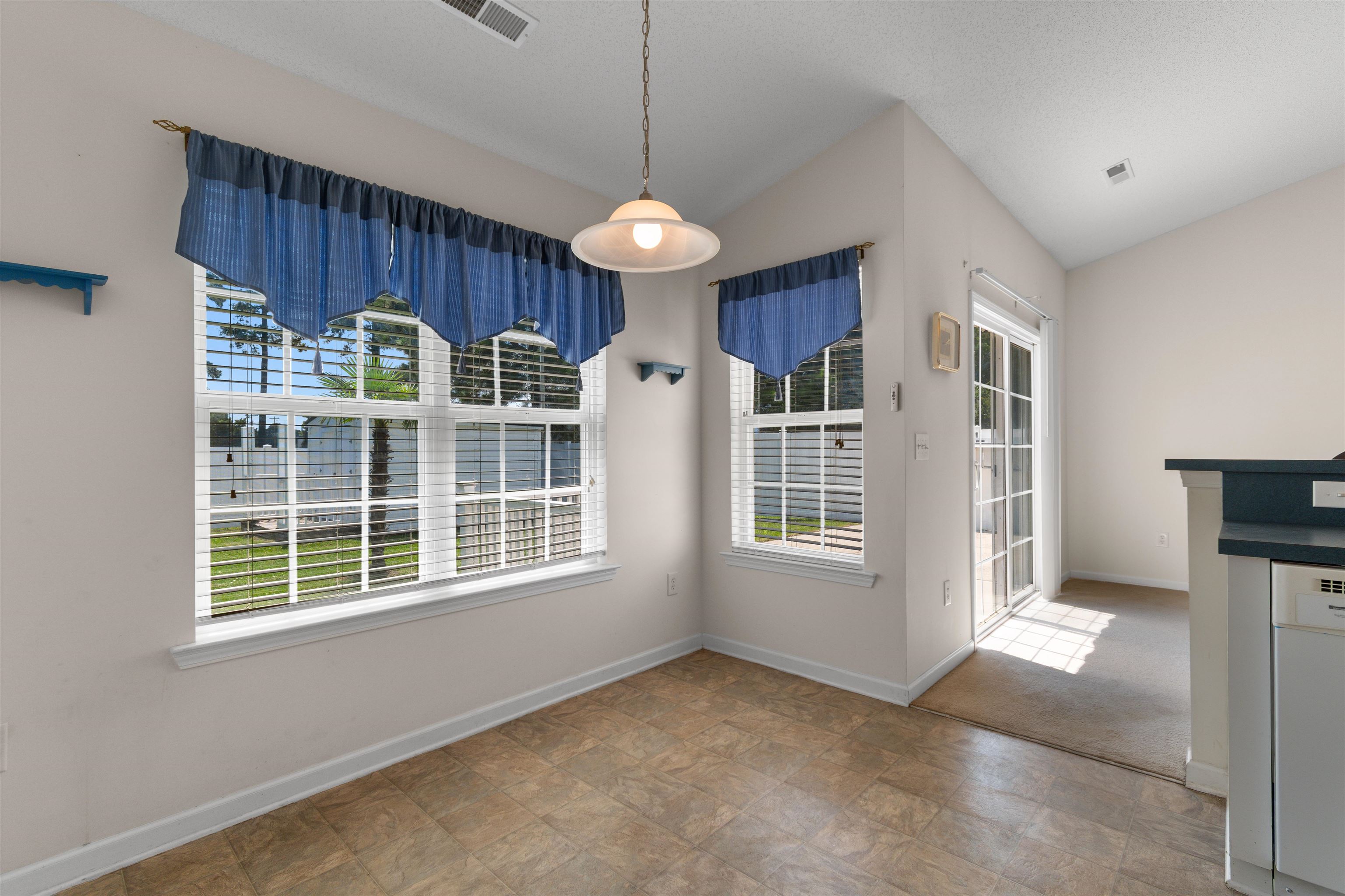 401 Carolina Woods Dr. Property Photo 11