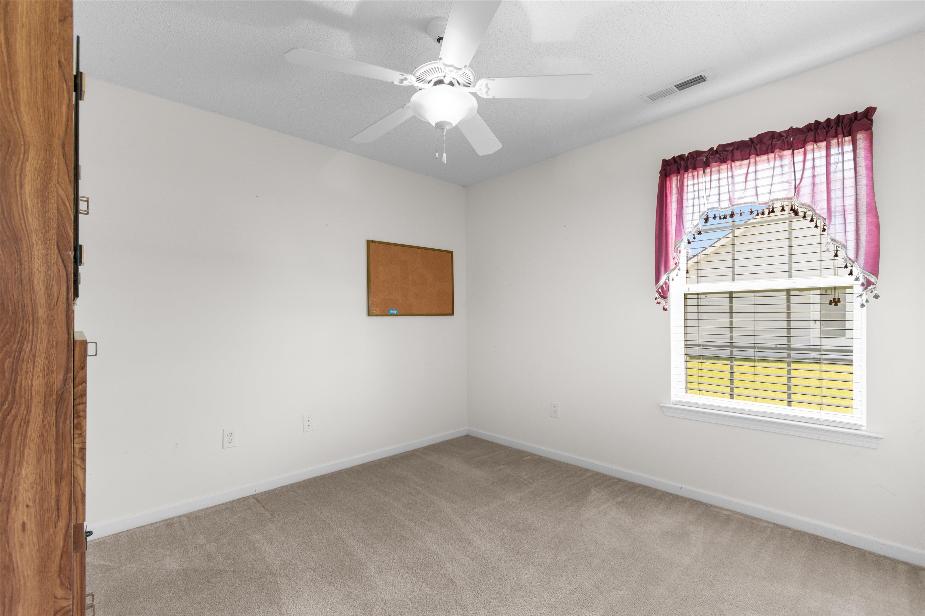 401 Carolina Woods Dr. Property Photo 24