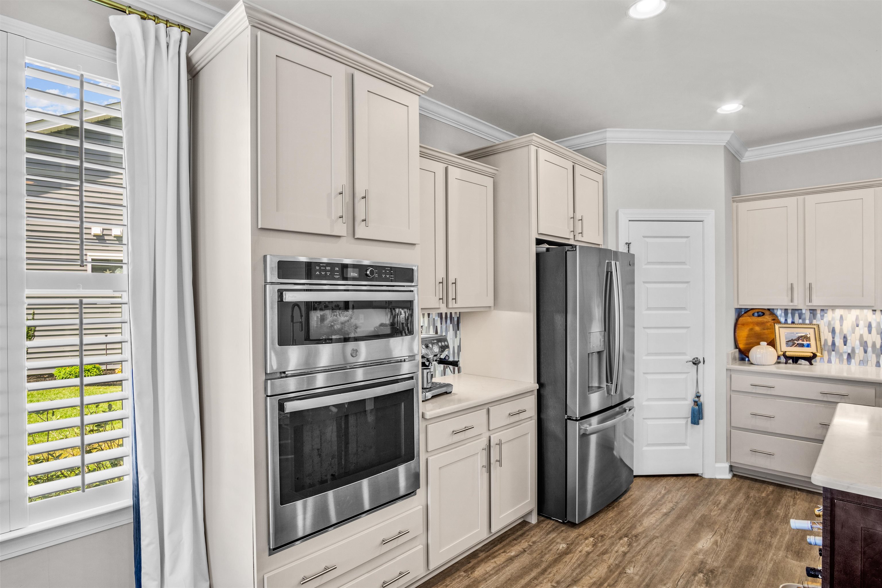 327 Galleon Dr. Property Photo 11
