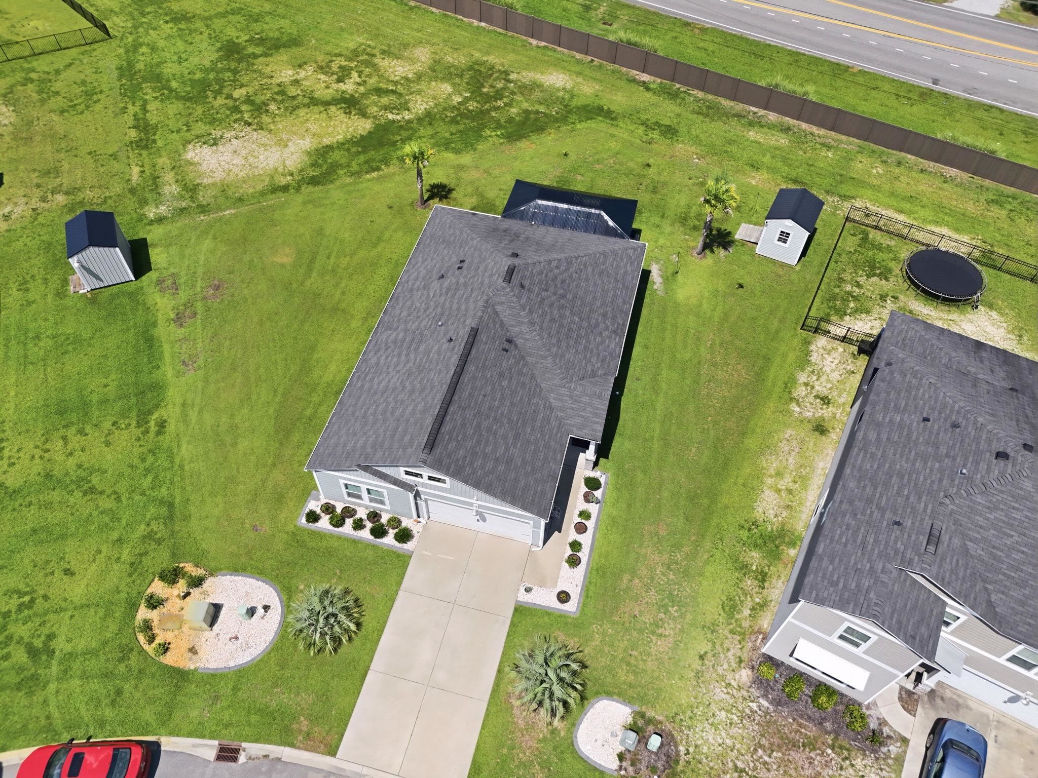 105 Cypress Tree Loop Property Photo 9