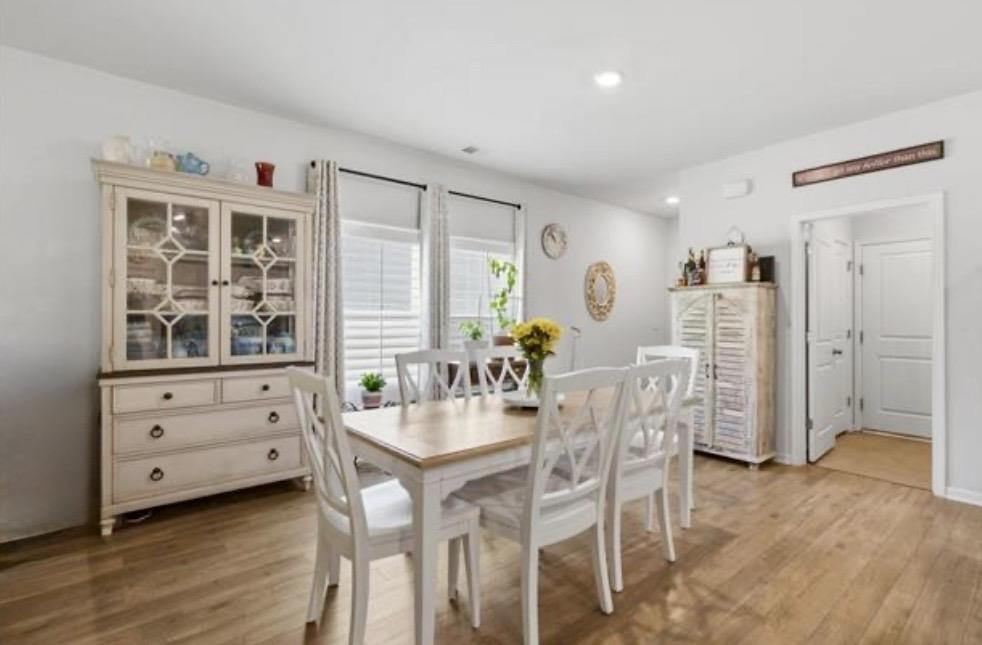 105 Cypress Tree Loop Property Photo 15