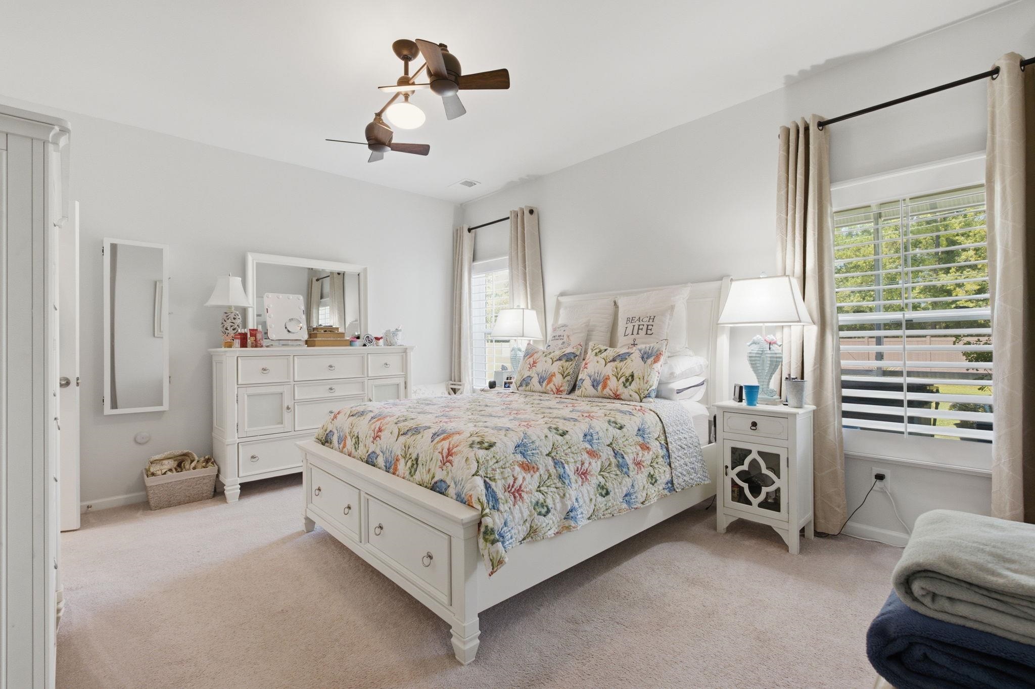 105 Cypress Tree Loop Property Photo 25