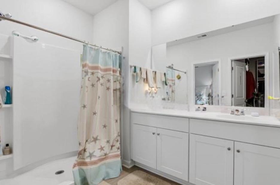 105 Cypress Tree Loop Property Photo 28