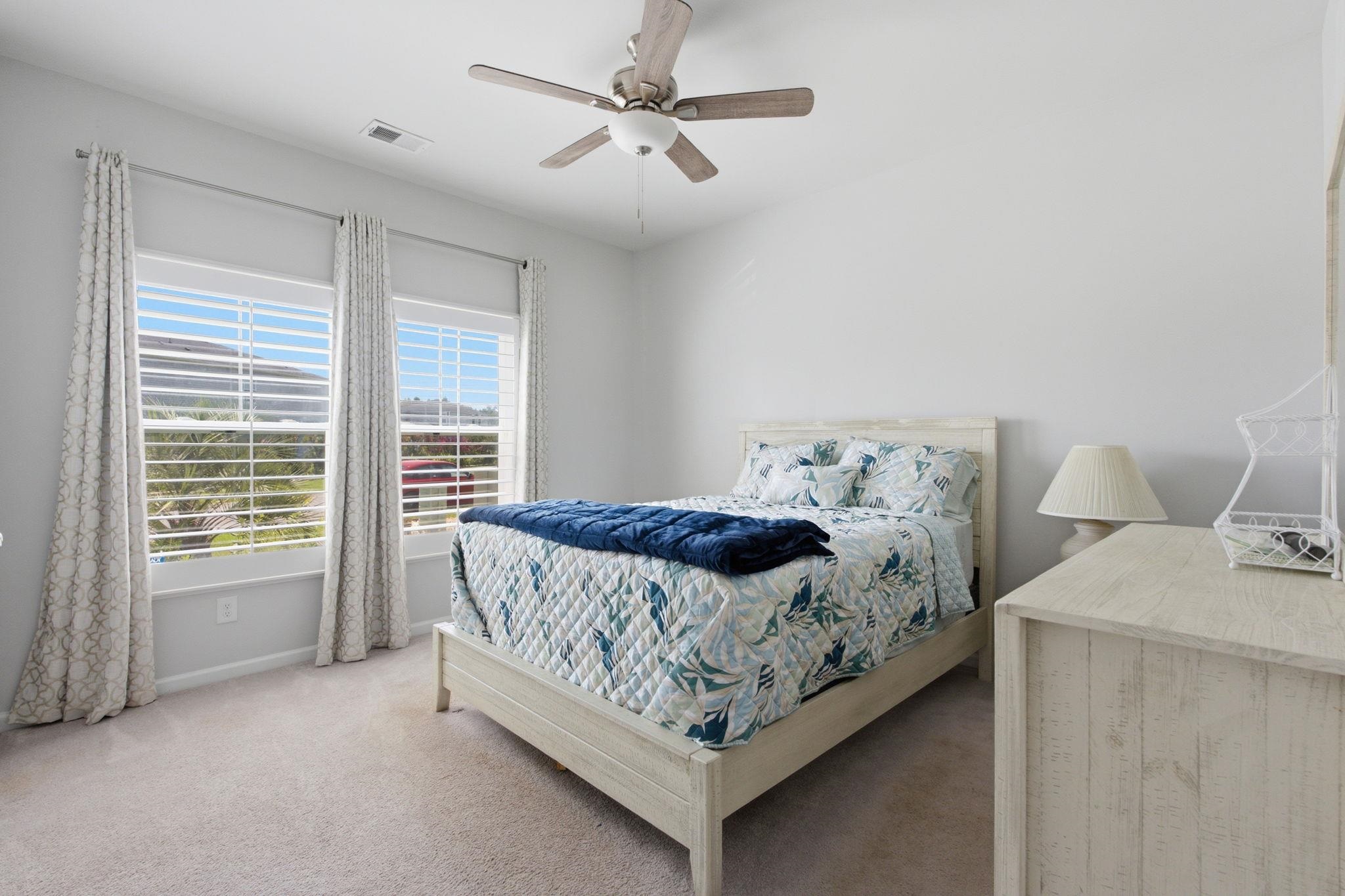105 Cypress Tree Loop Property Photo 30