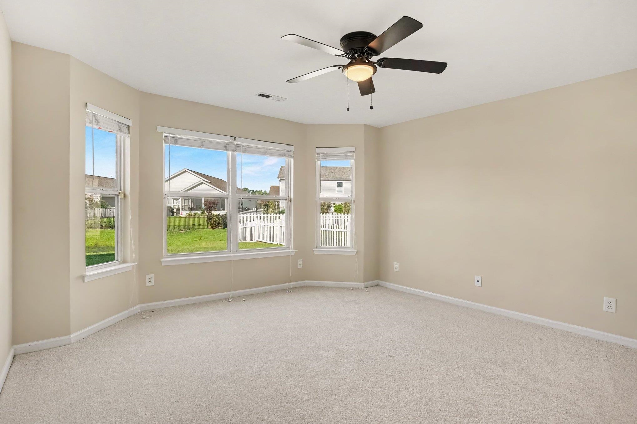 966 Bonita Loop Property Photo 12