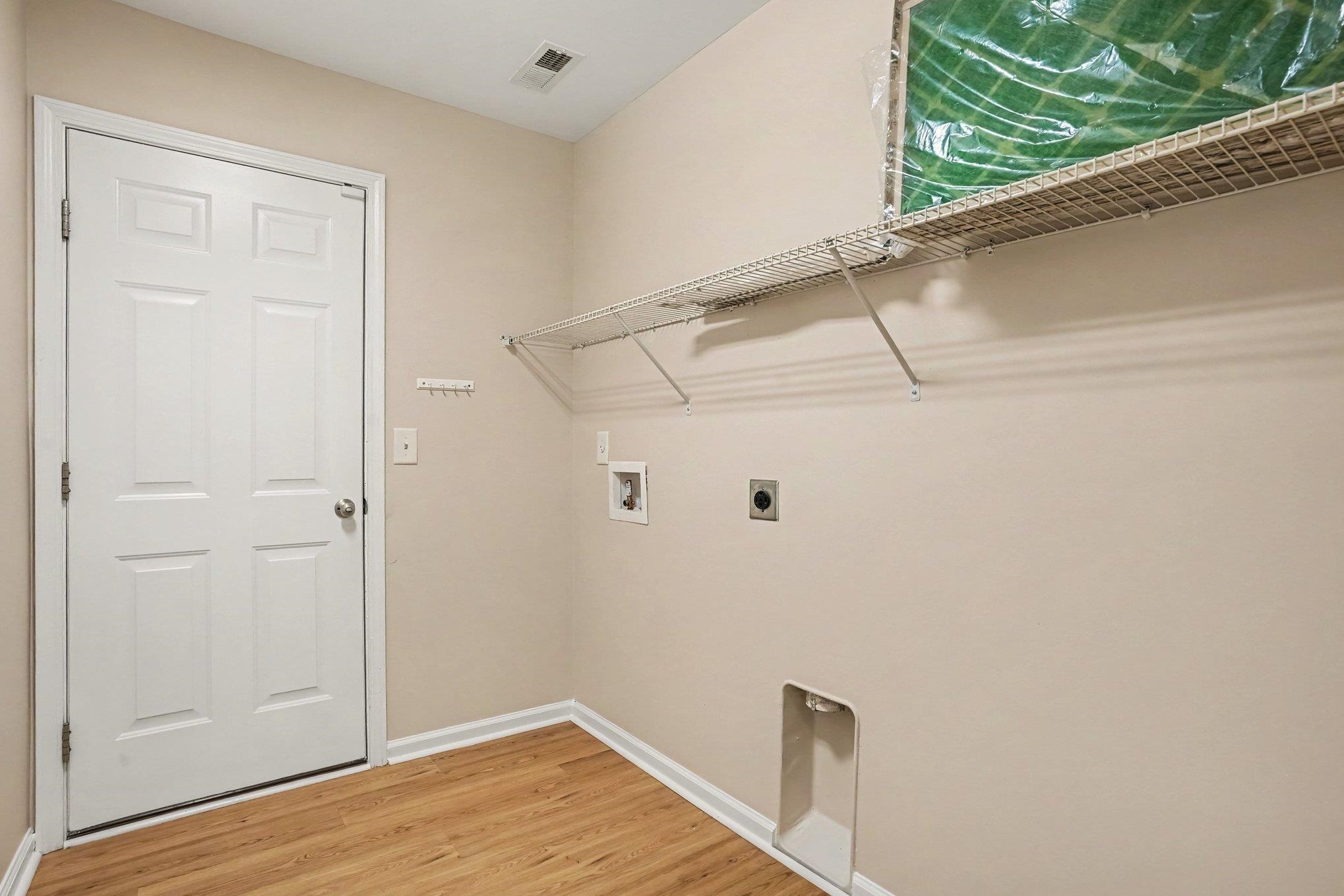 966 Bonita Loop Property Photo 23