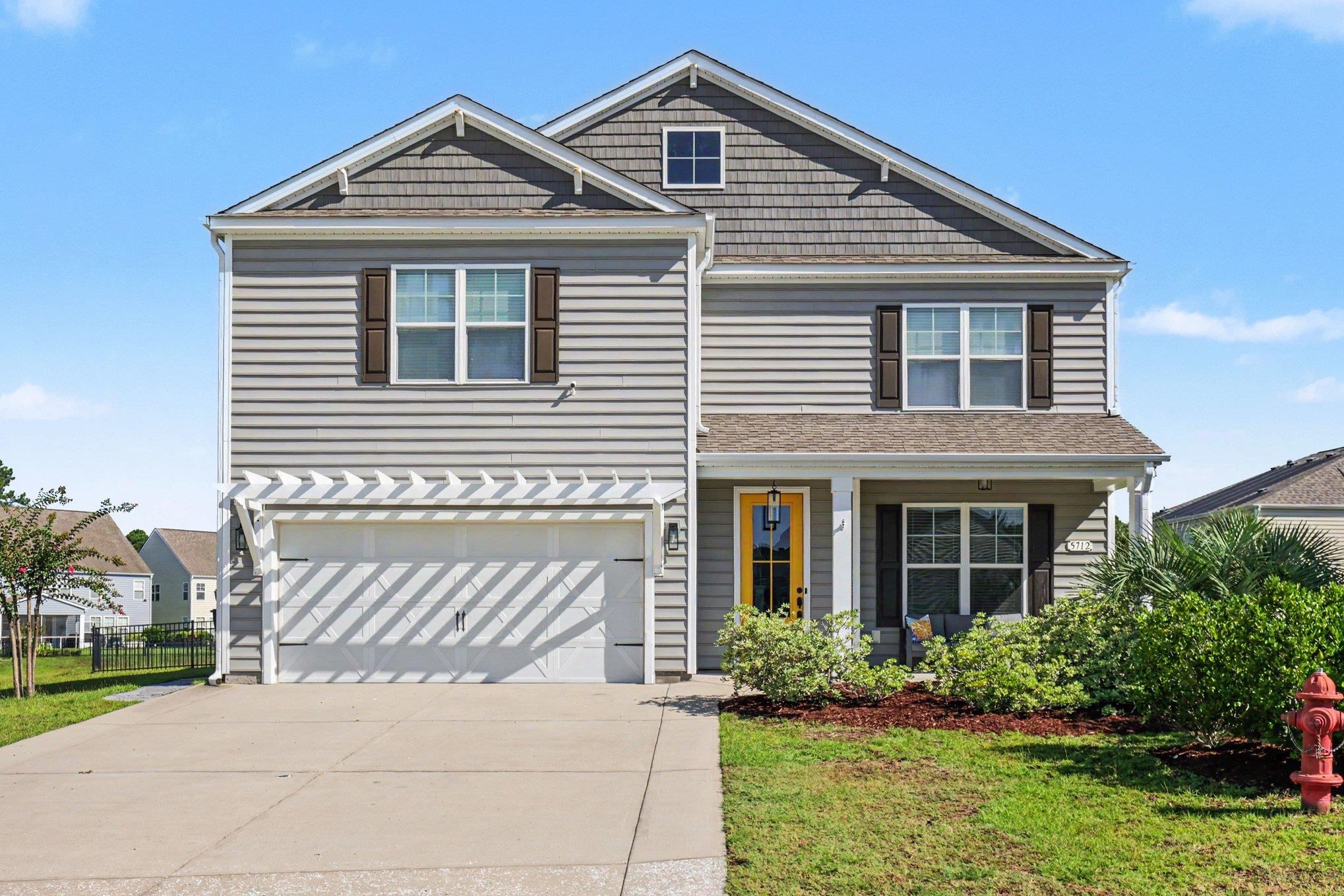 5712 Club Pines Ct. Property Photo 2