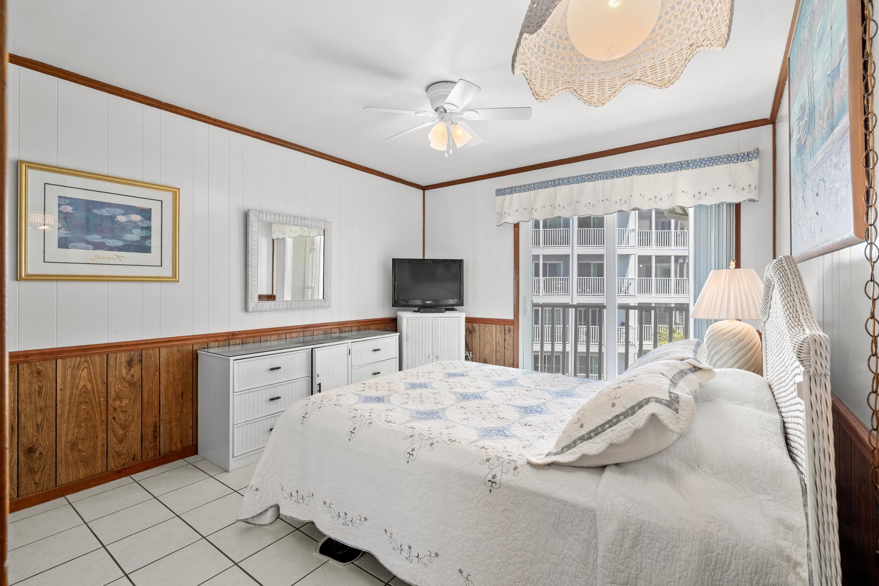 9570 Shore Dr. Property Photo 16