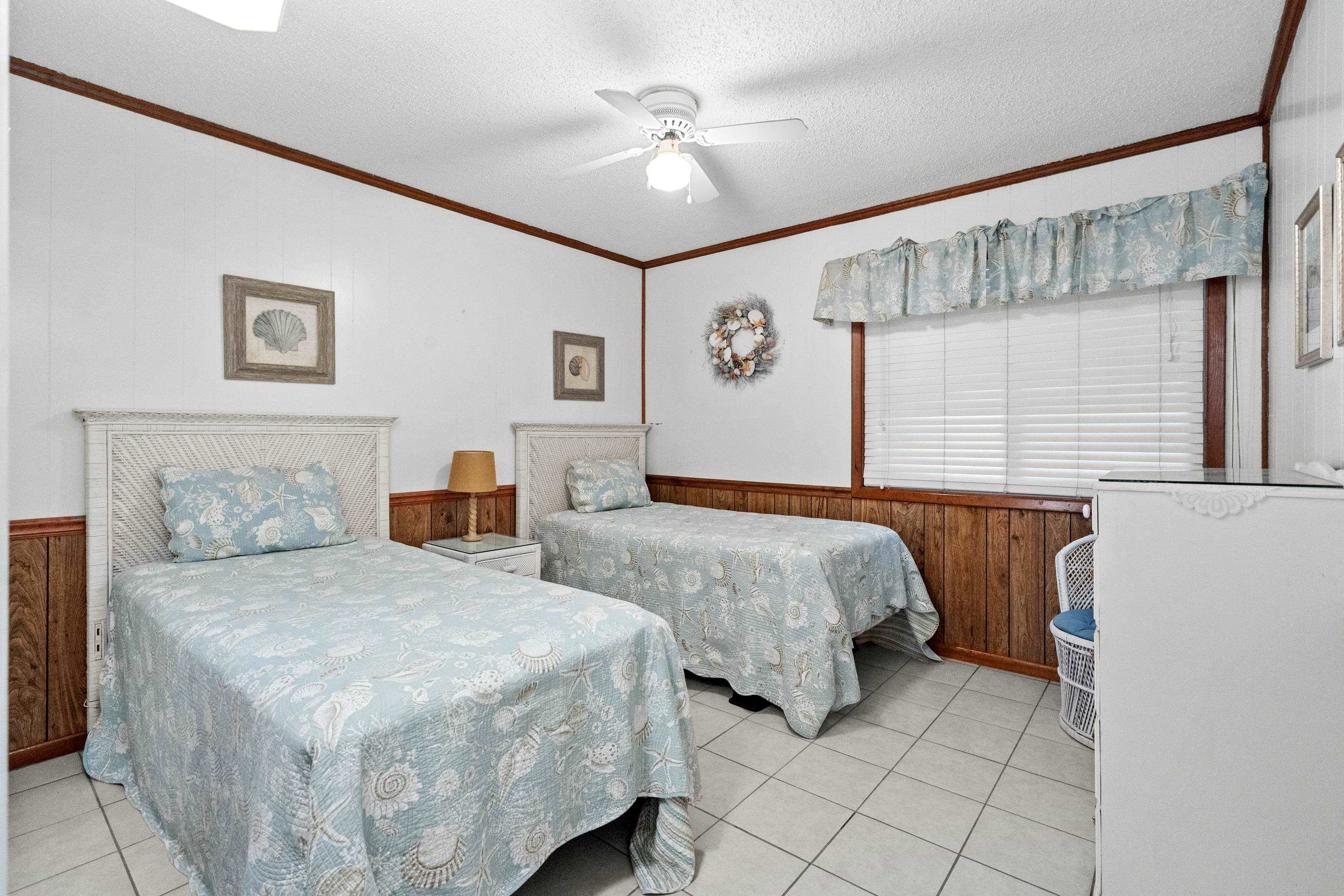 9570 Shore Dr. Property Photo 22