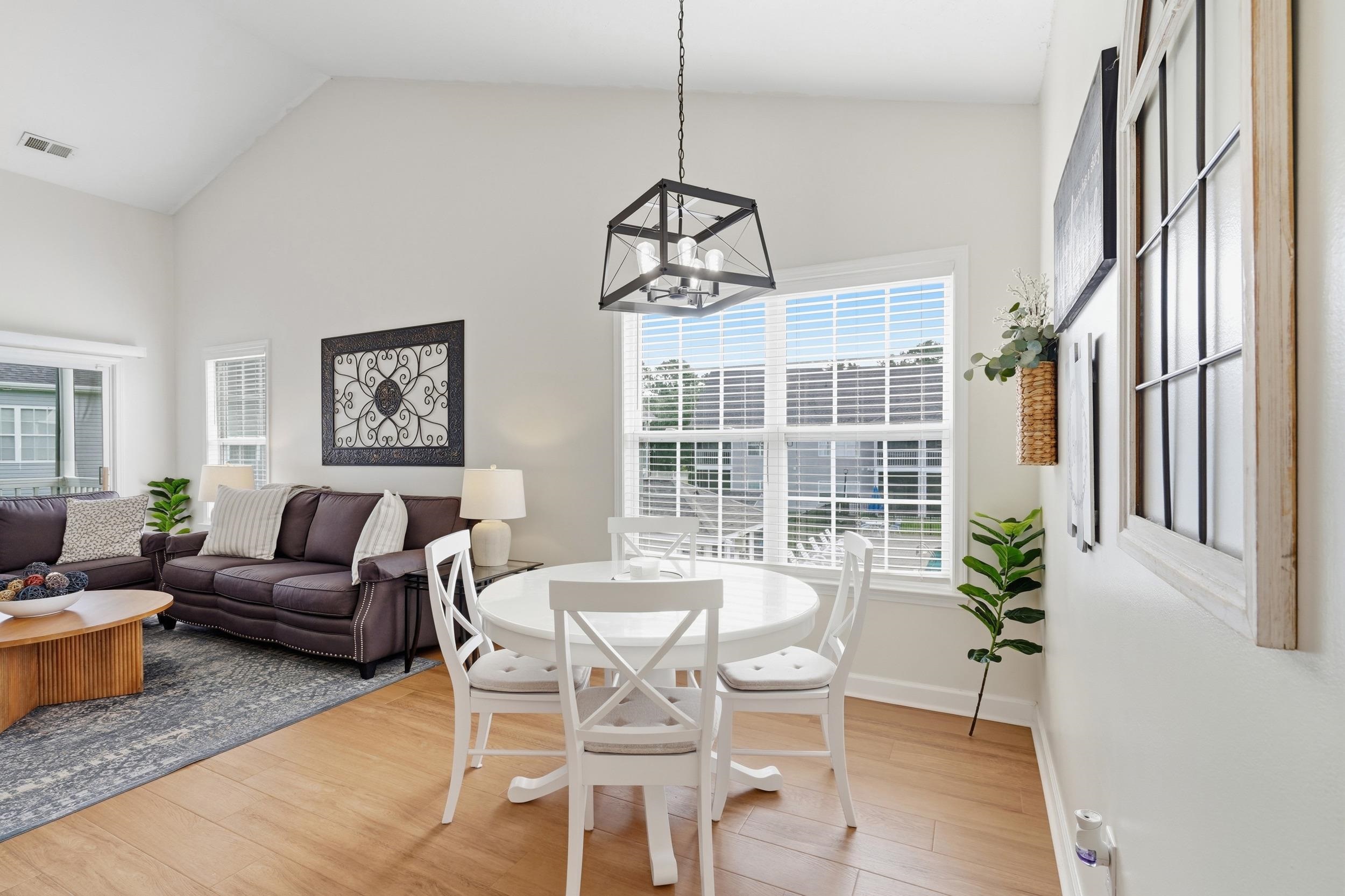 155 Westhaven Dr. Property Photo 8
