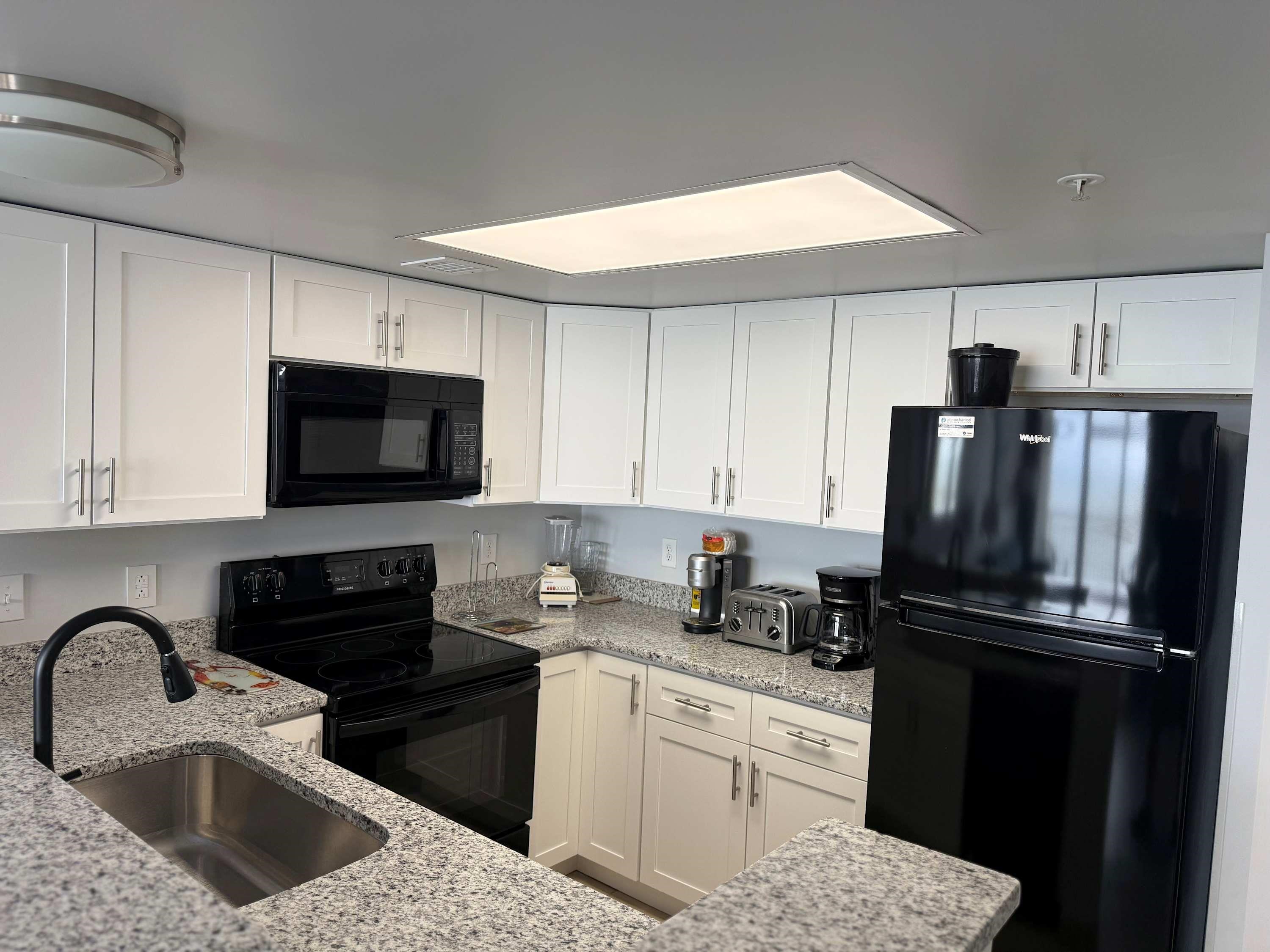 2000 N Ocean Blvd. Property Photo 4