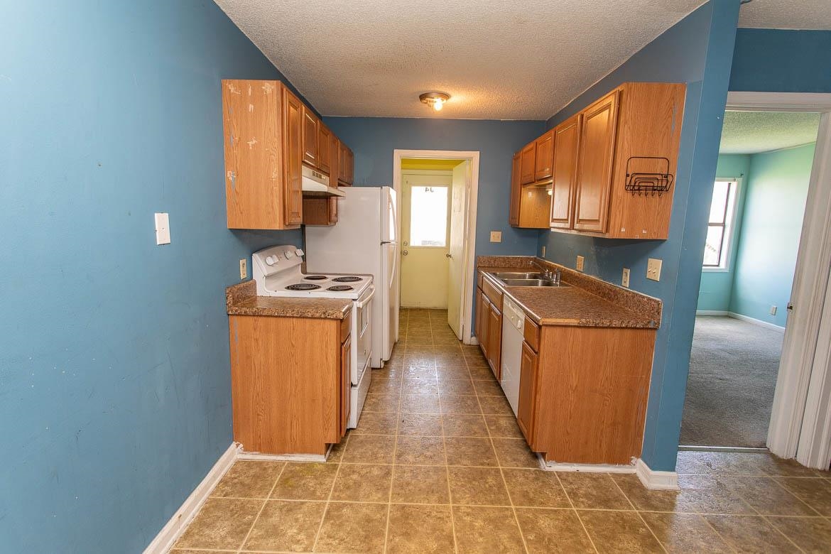 755 Burcale Rd. Property Photo 8