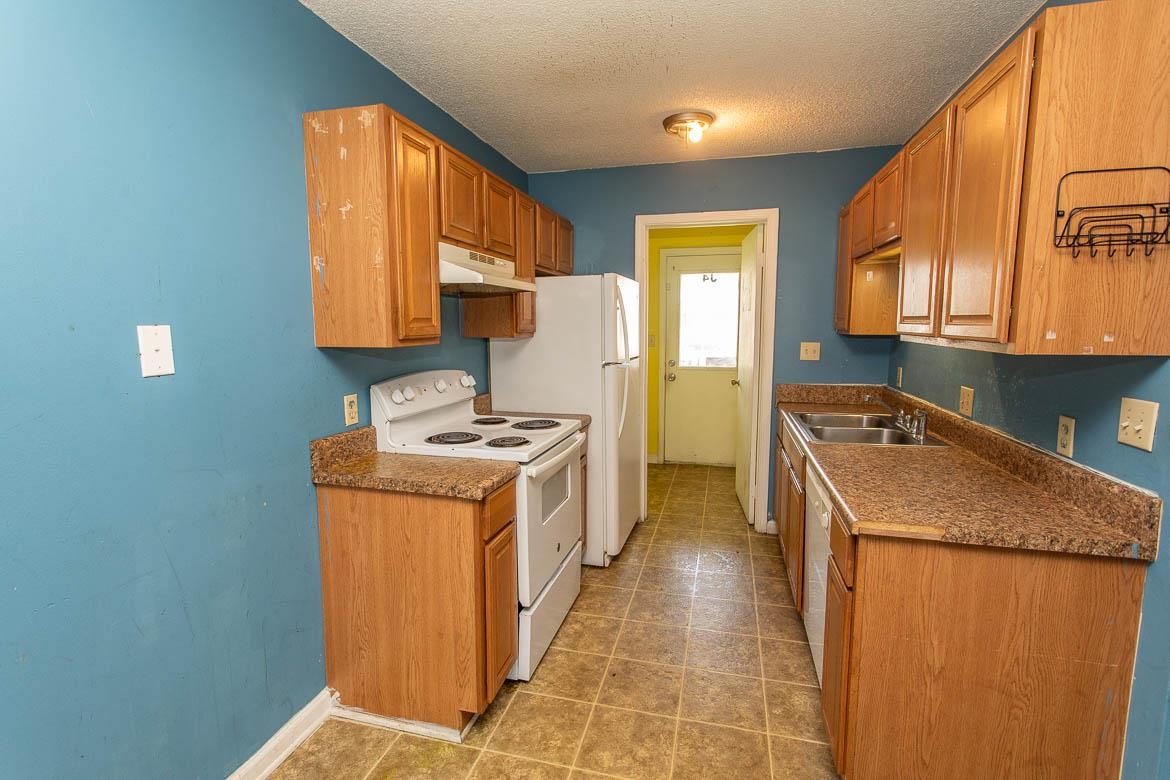 755 Burcale Rd. Property Photo 9