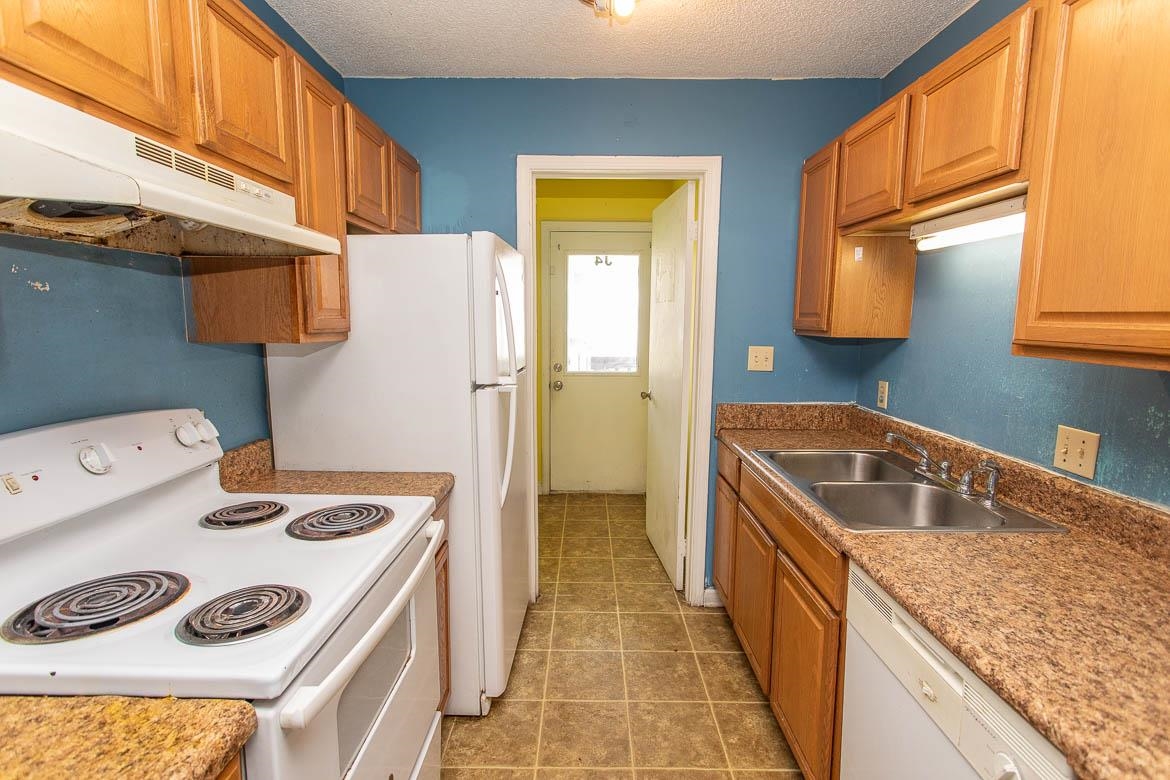 755 Burcale Rd. Property Photo 10