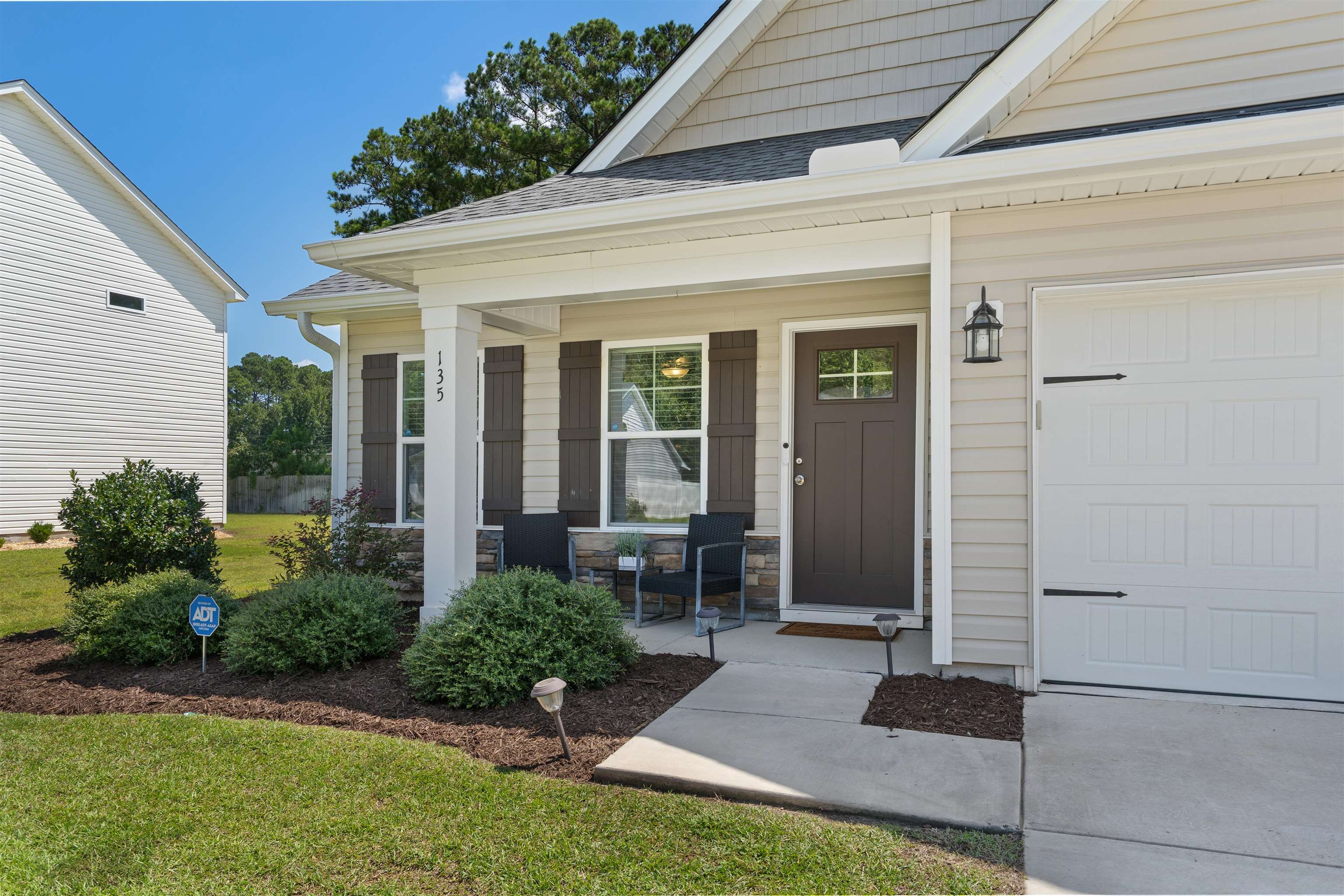 135 Kingston Bluff Dr. Property Photo 3