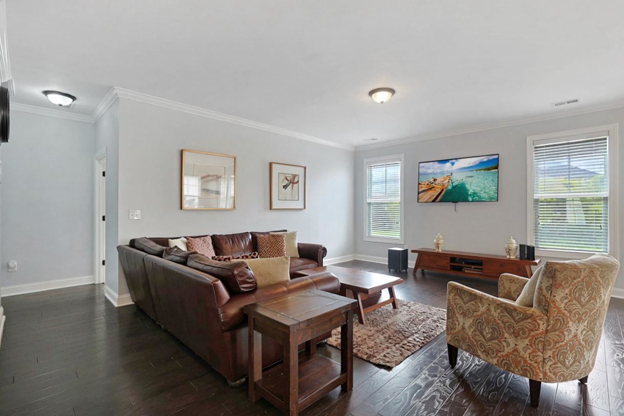 1187 Culbertson Ave. Property Photo 2