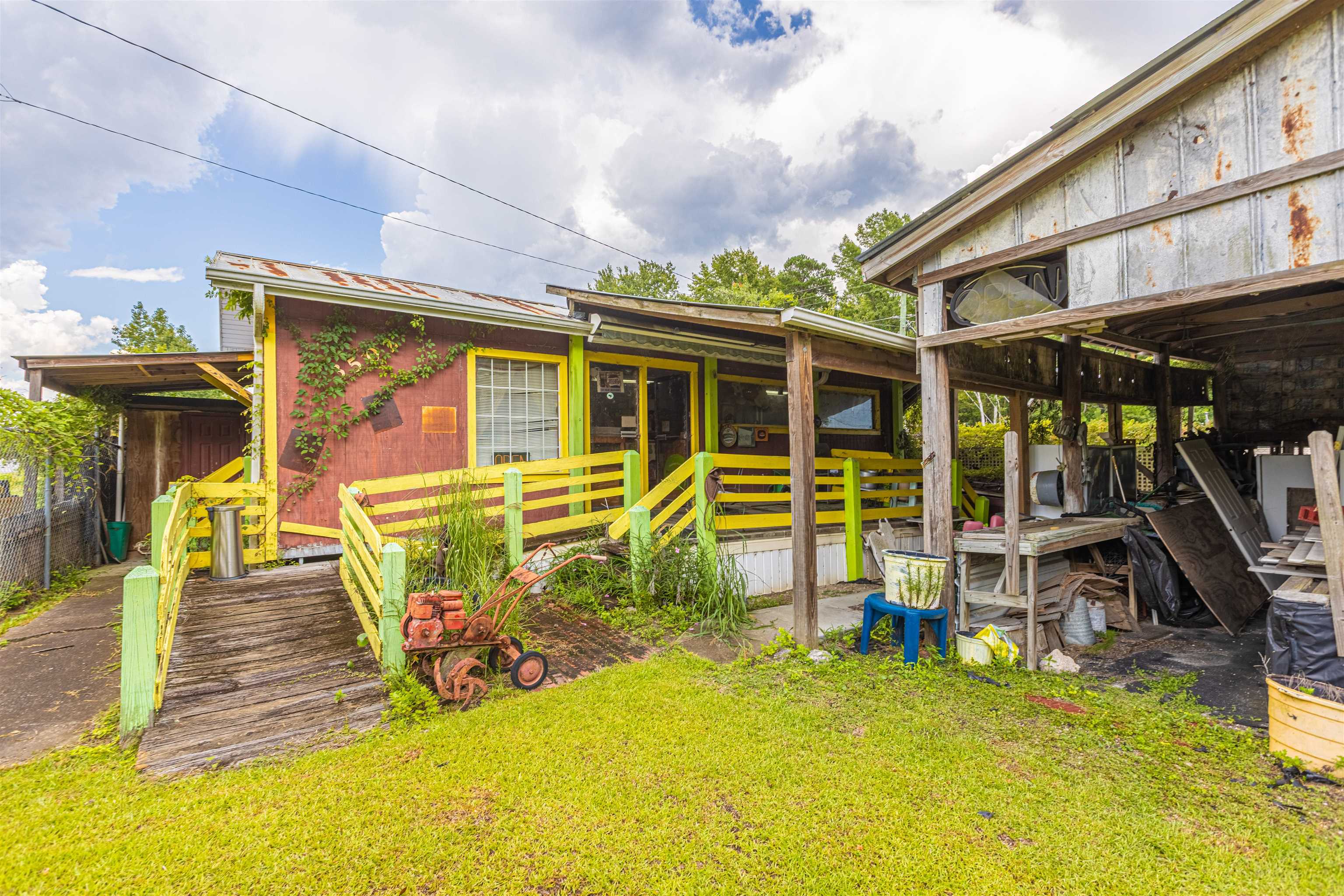 3502 Holmestown Rd. Property Photo 8