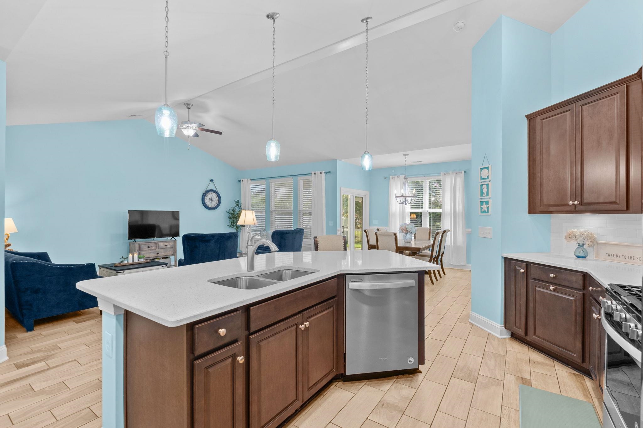783 Berkshire Ave. Property Photo 22