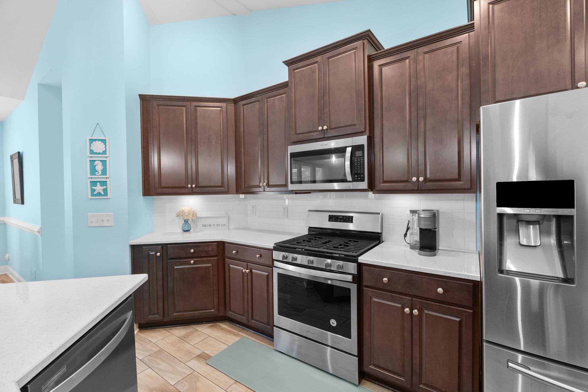 783 Berkshire Ave. Property Photo 23