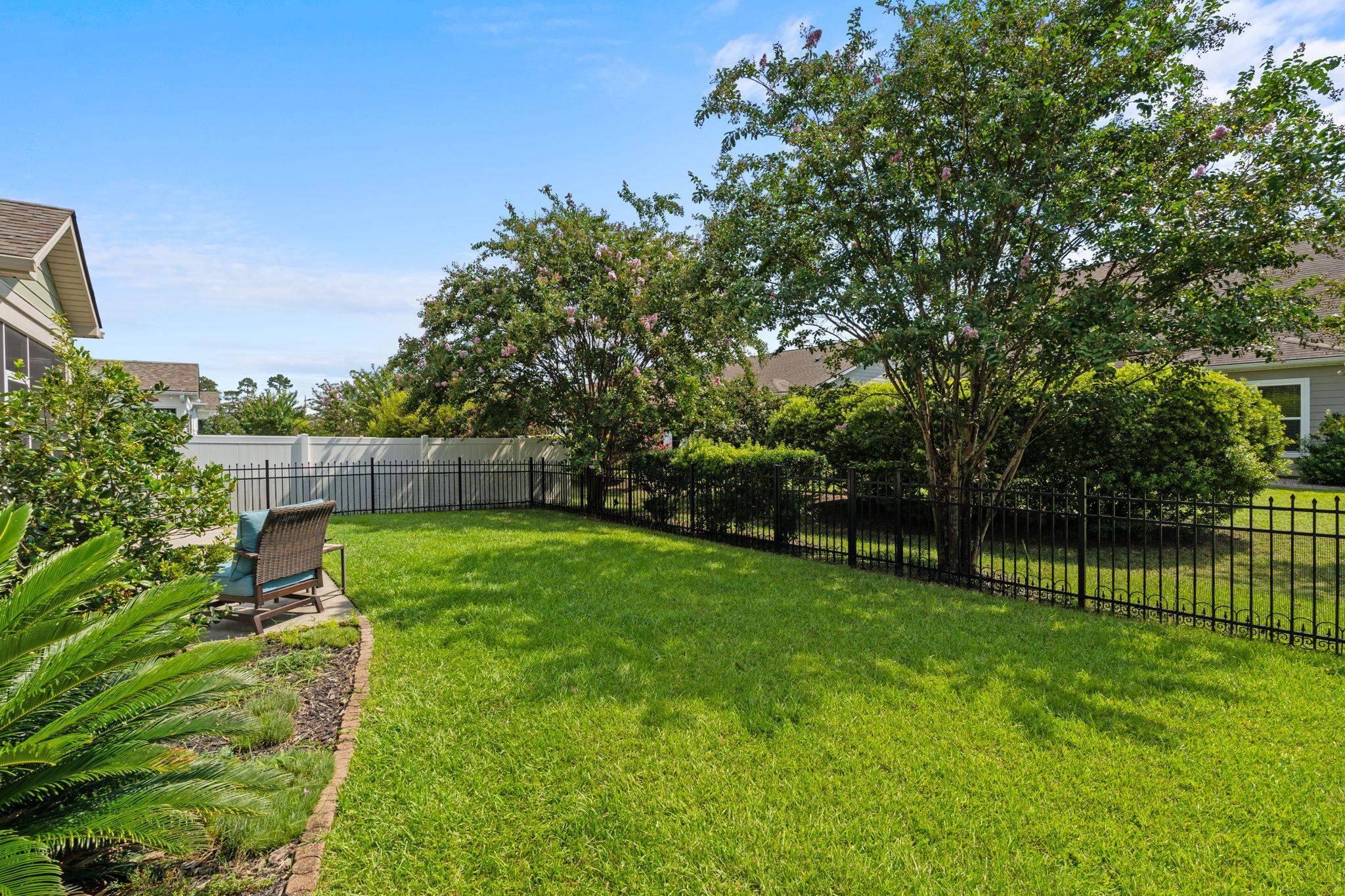 783 Berkshire Ave. Property Photo 38