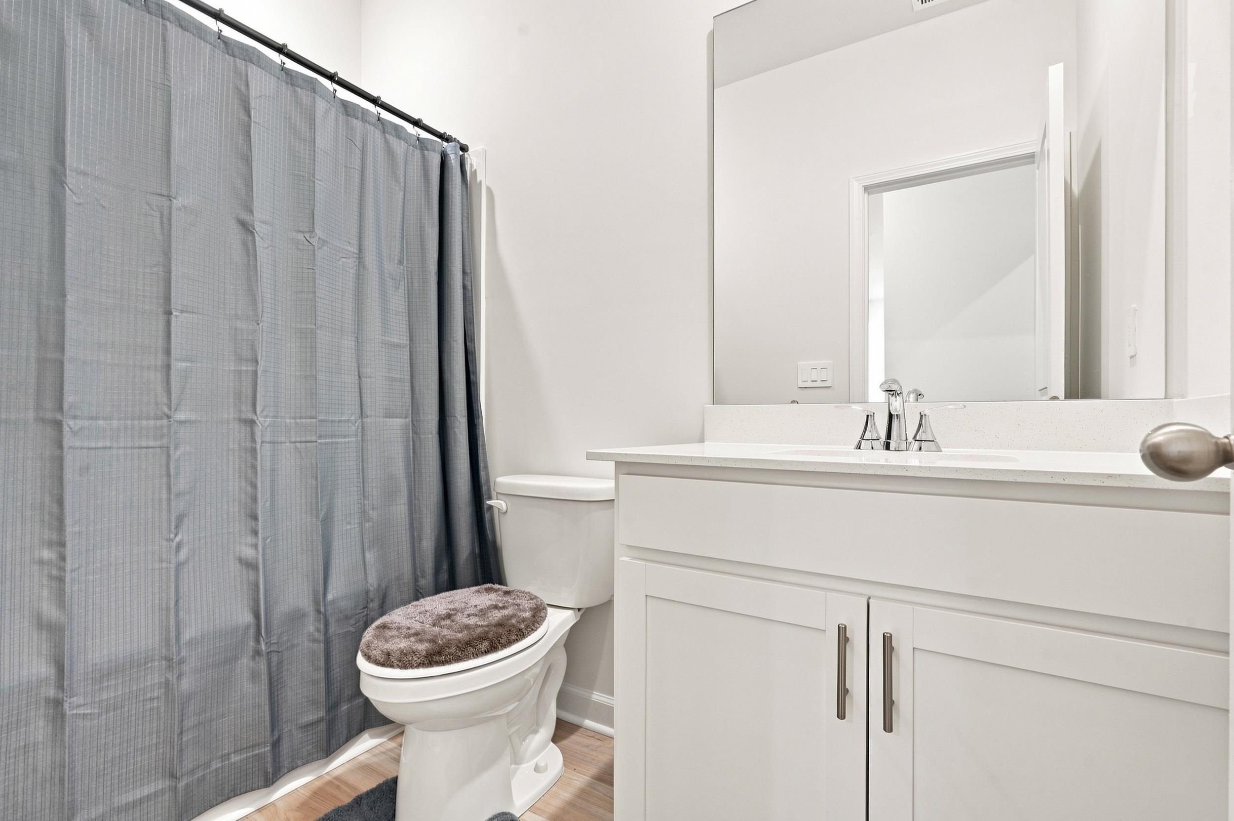 1105 Lauryn Oak Loop Property Photo 15