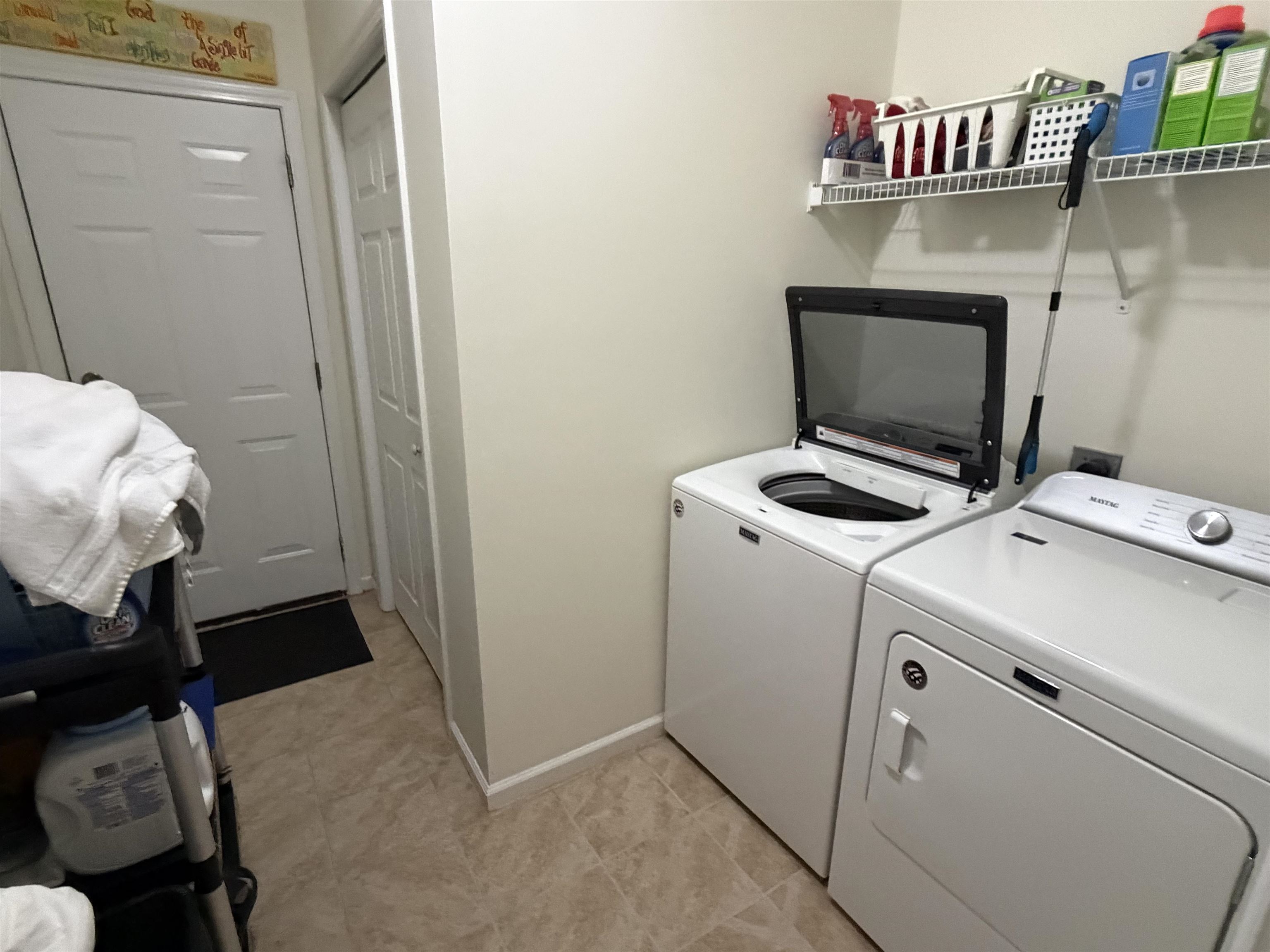 1000 Red Sky Ln. Property Photo 6