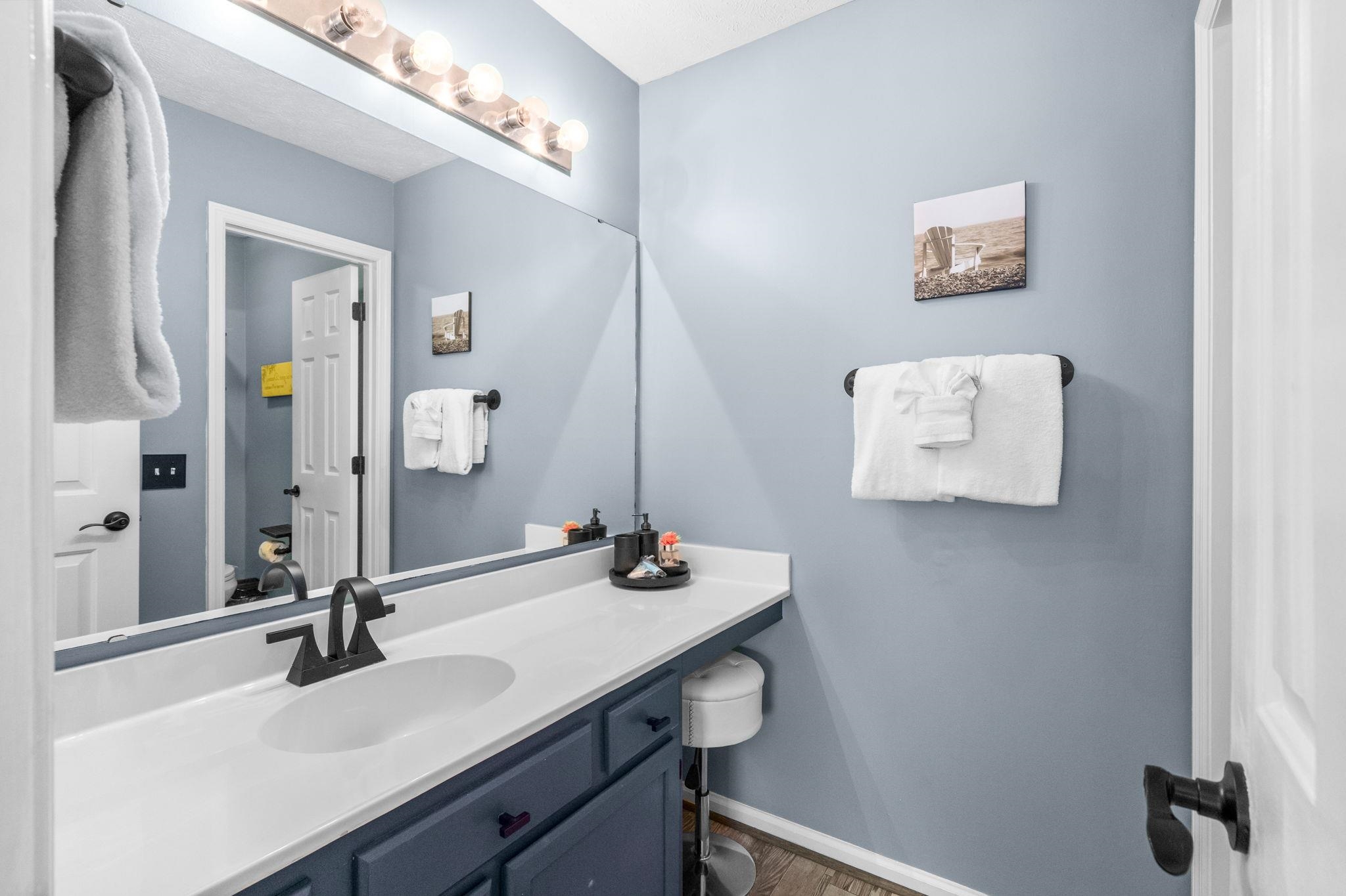 489 White River Dr. Property Photo 25