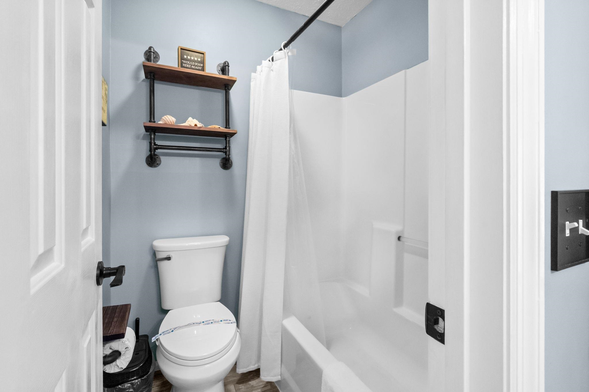489 White River Dr. Property Photo 26
