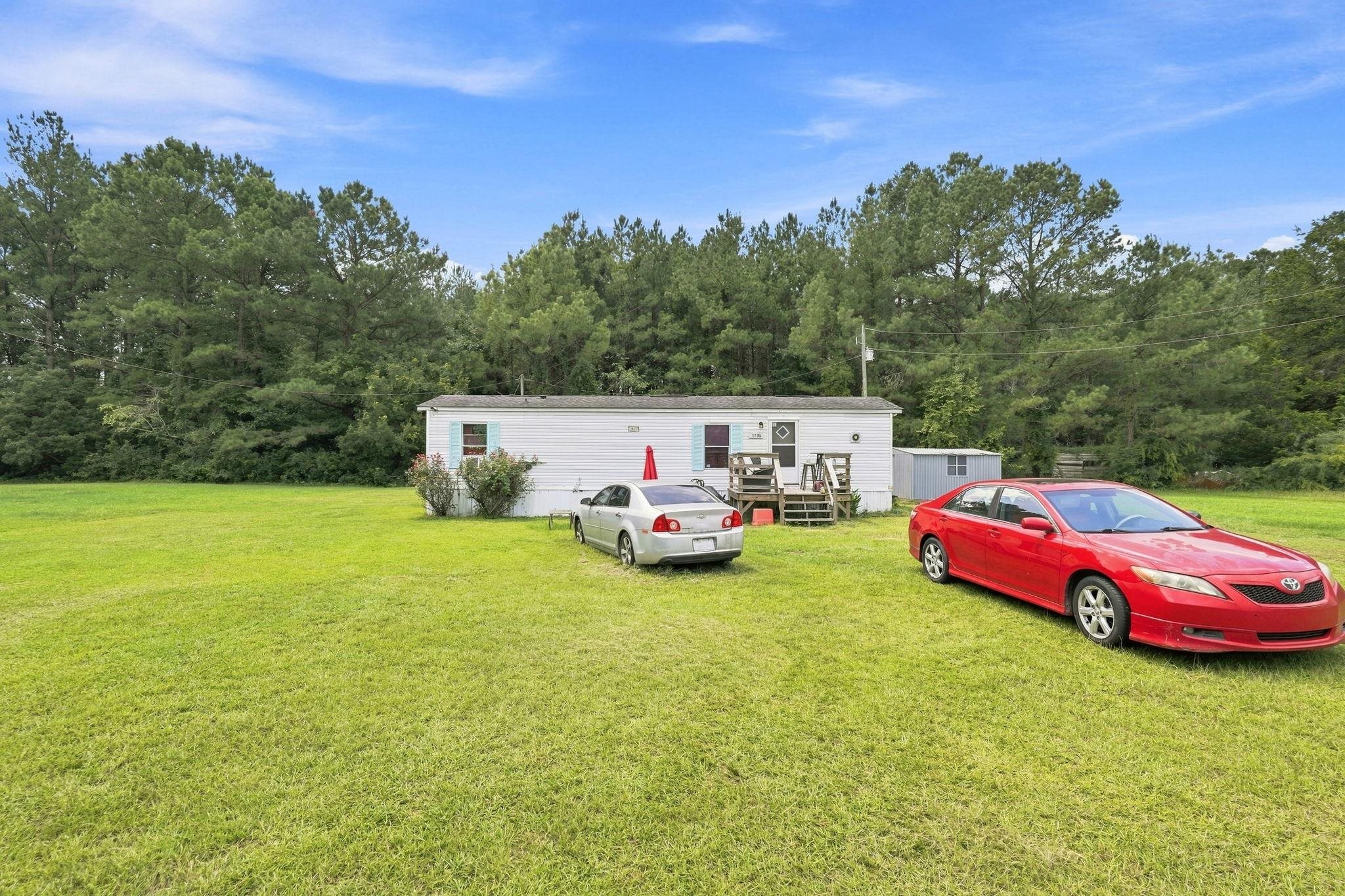 3796 Old Reaves Ferry Rd. Property Photo 18