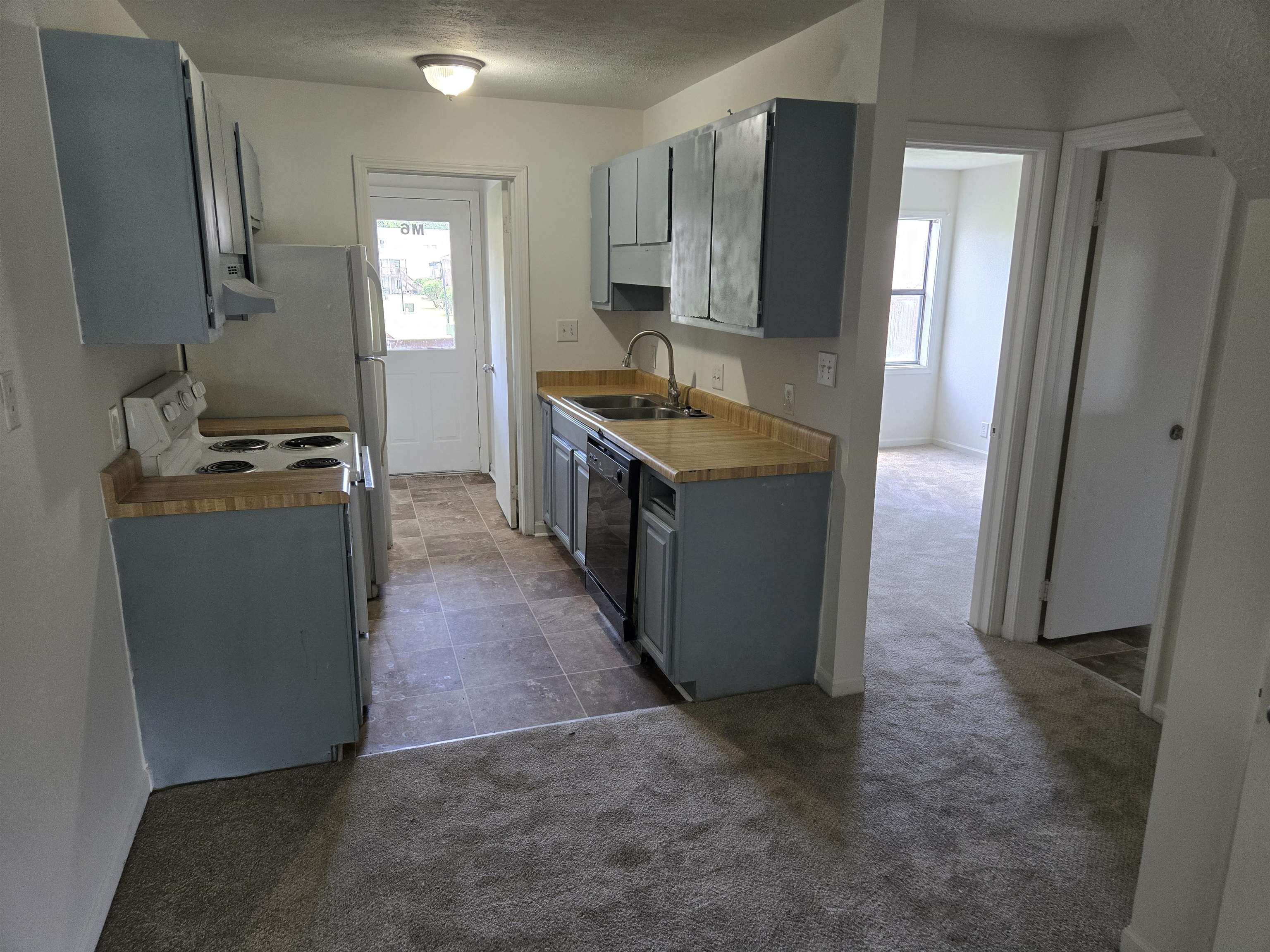 755 Burcale Rd. Property Photo 4