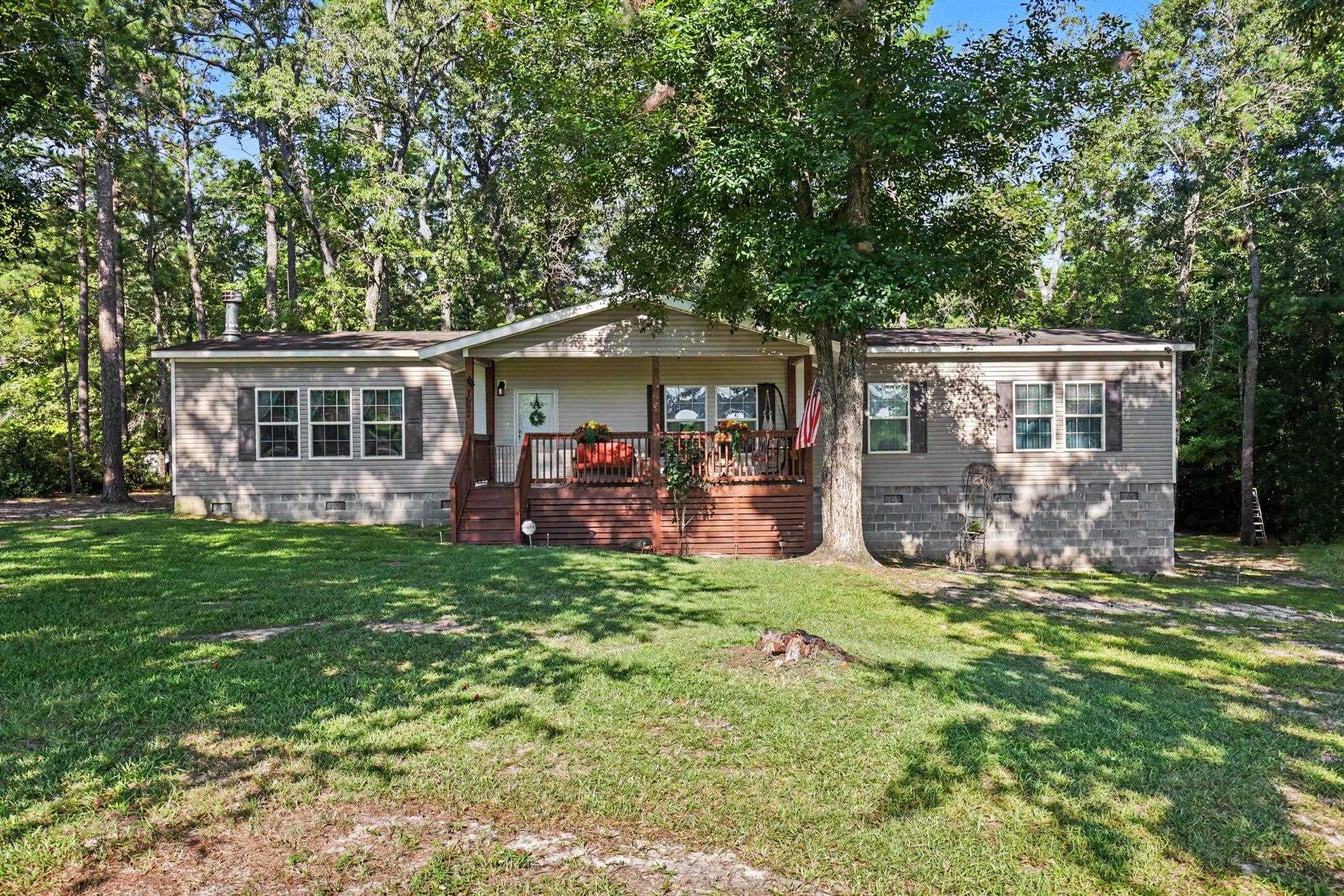 1692 Cane Branch Rd. Property Photo 1