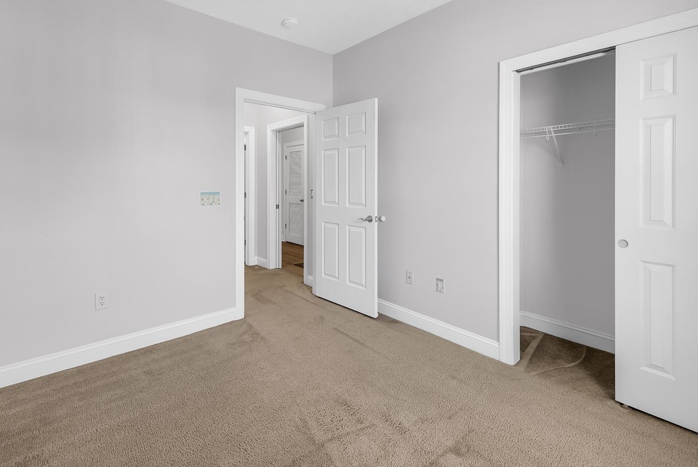 4933 Crab Pond Ct. Property Photo 7
