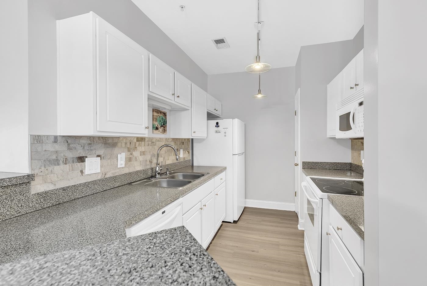 4933 Crab Pond Ct. Property Photo 11