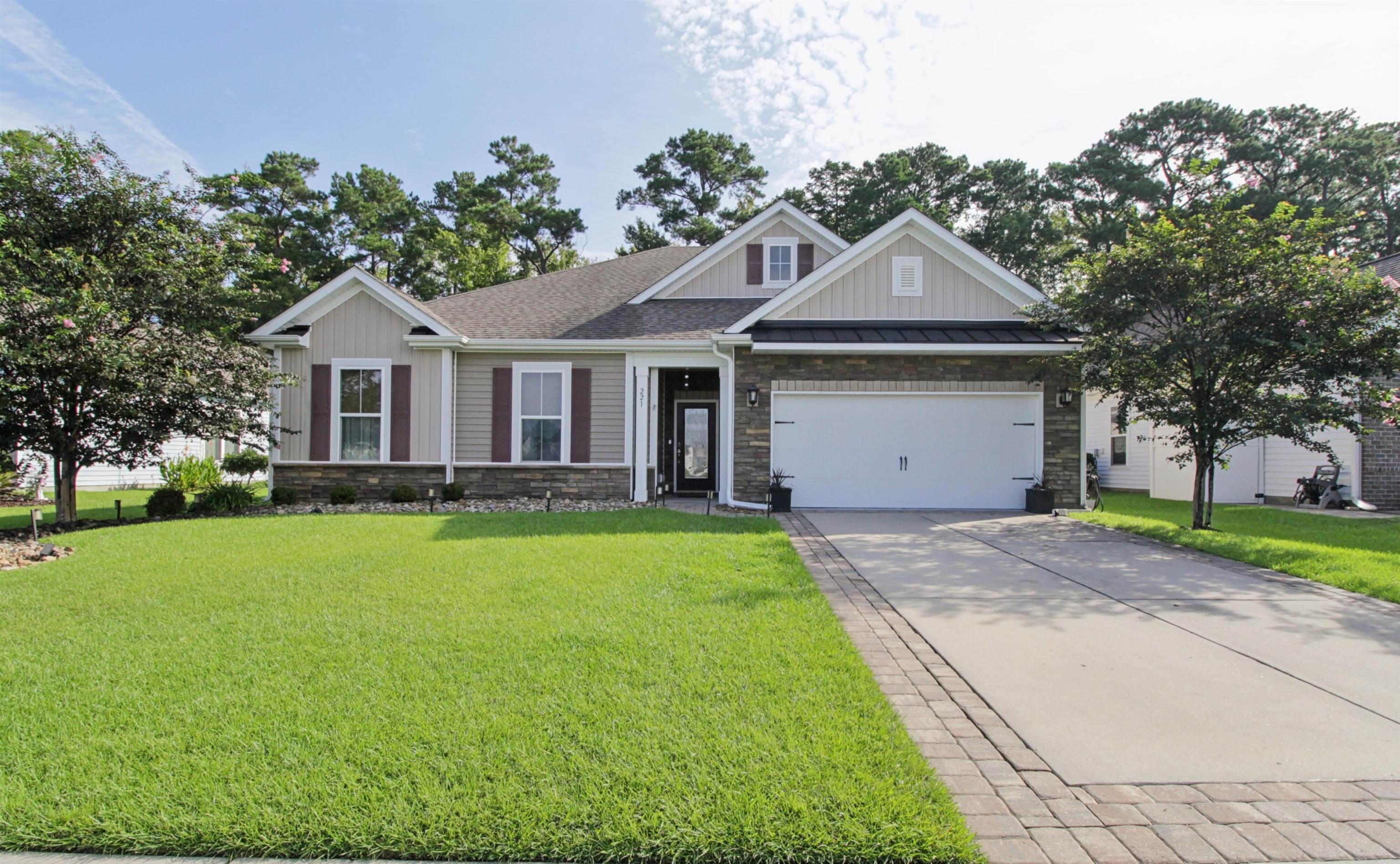 221 Copper Leaf Dr. Property Photo 1