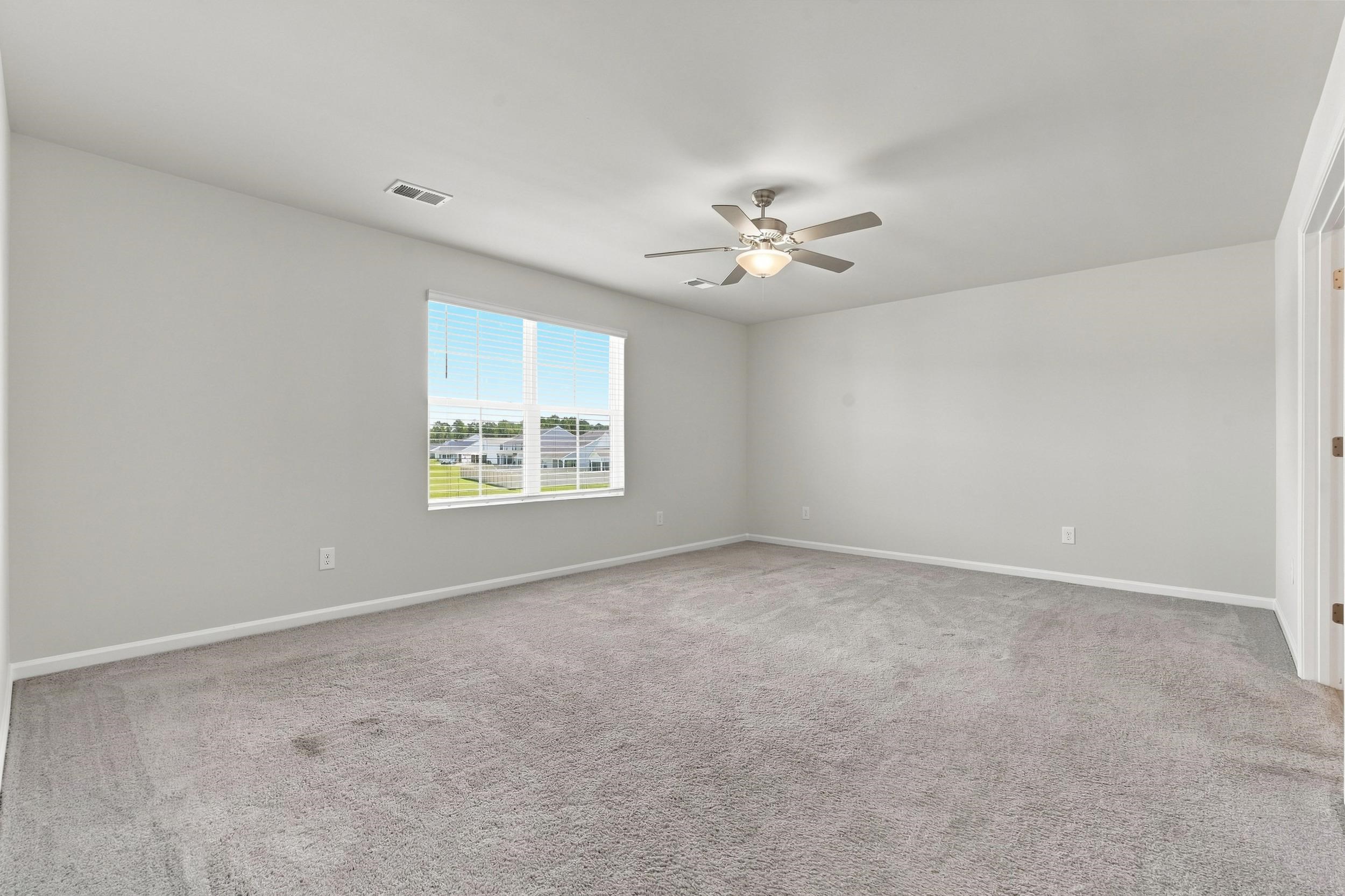 924 St. Albans Loop Property Photo 24