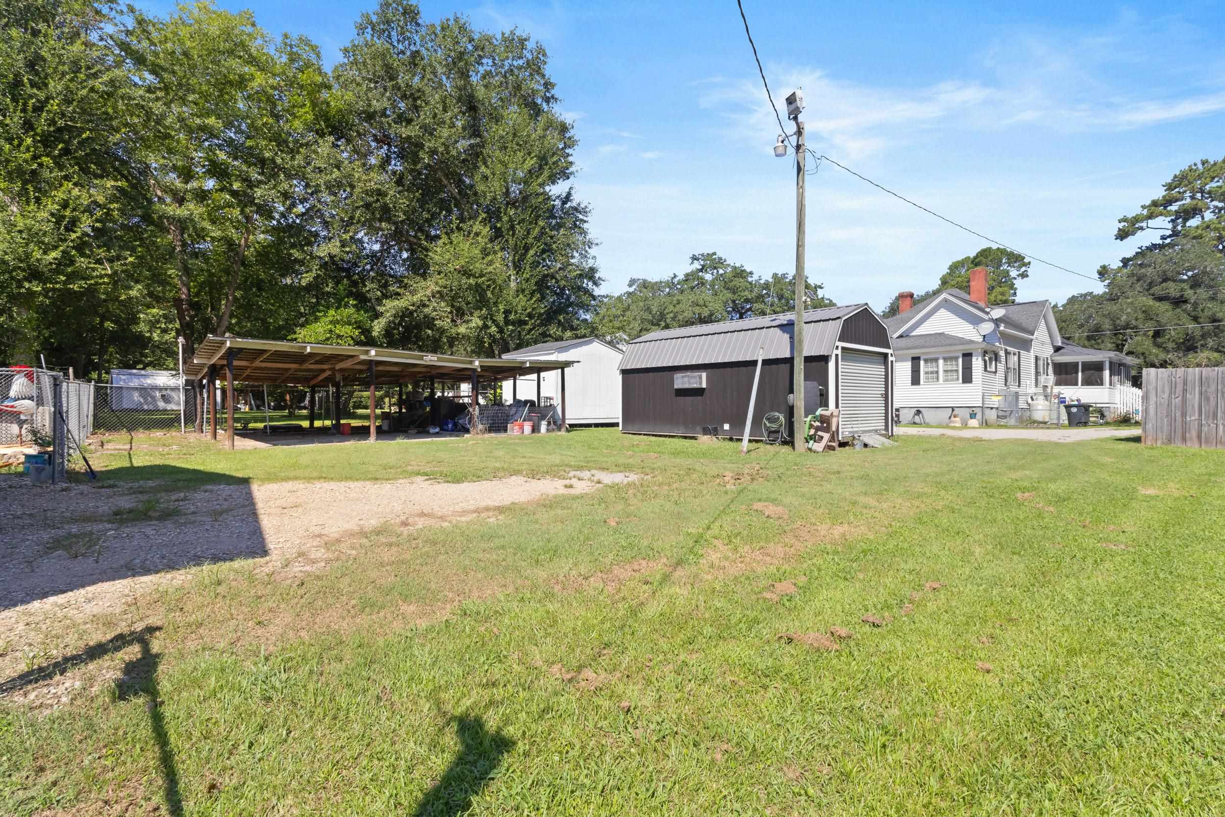 319 W Marion St. Property Photo 43