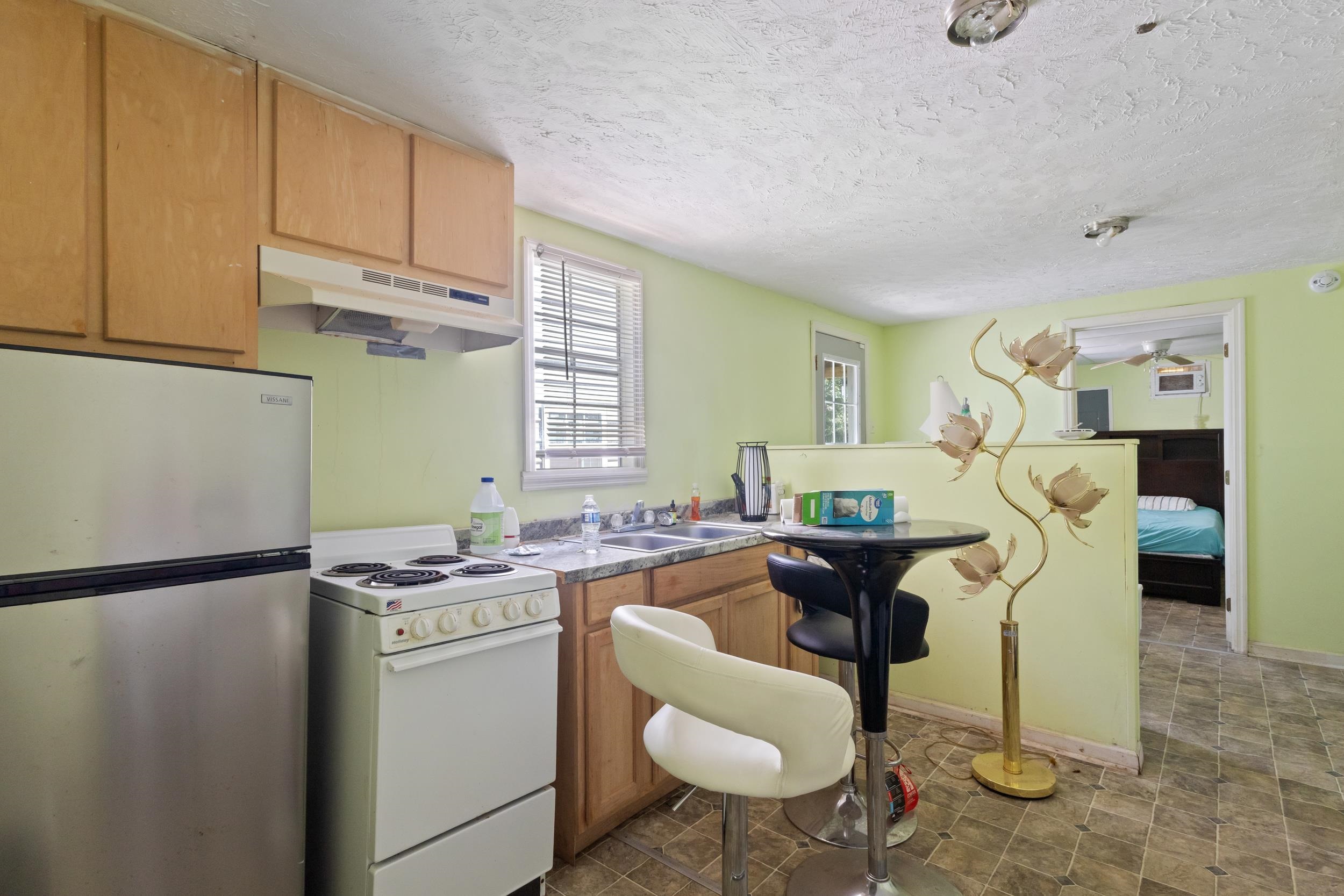 319 W Marion St. Property Photo 51