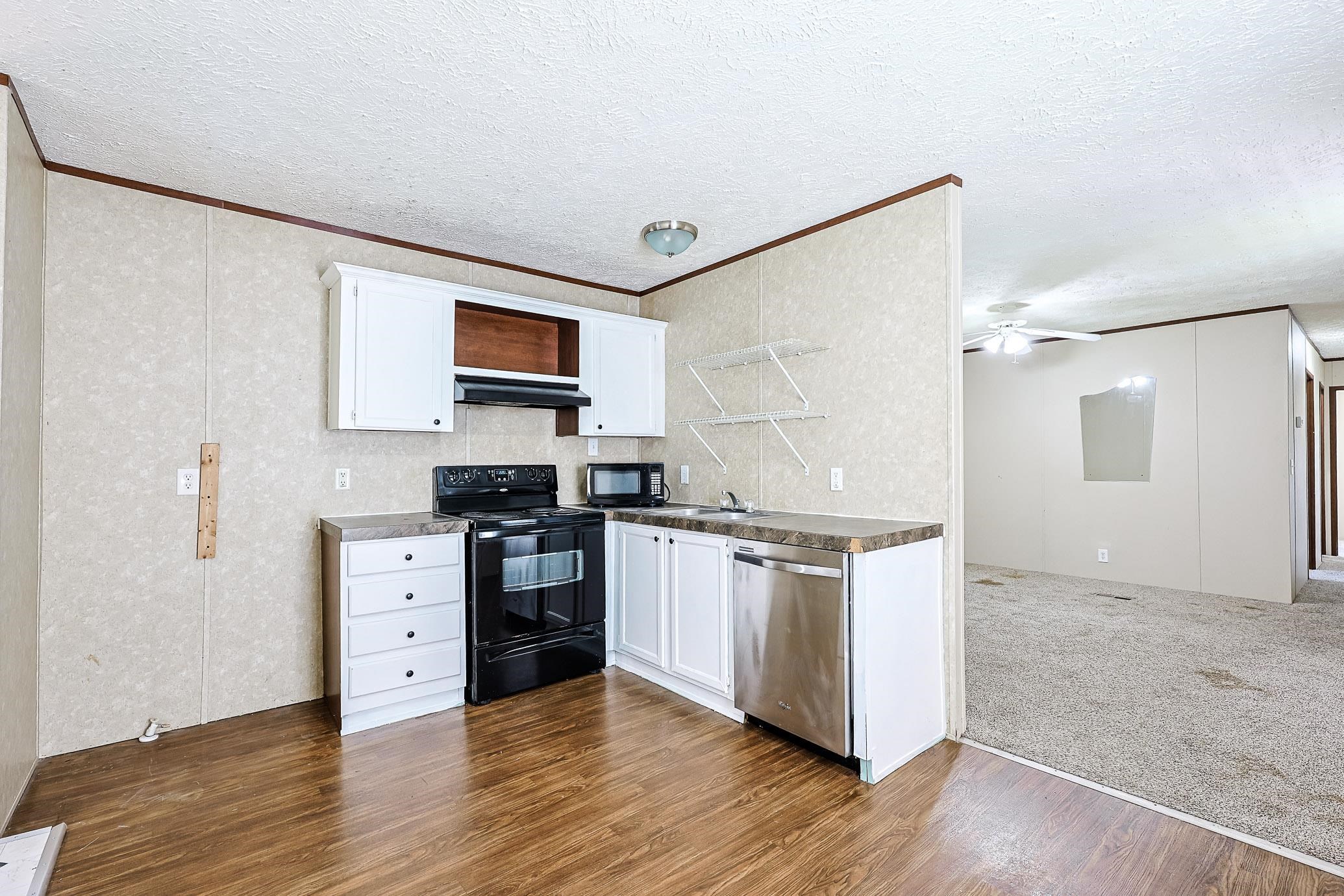 2100 Highway 15 Property Photo 3
